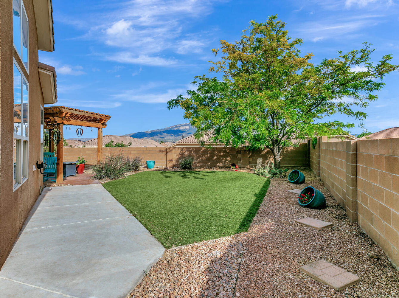 730 Vista Patron Drive