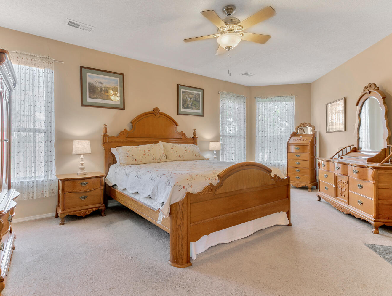 730 Vista Patron Drive