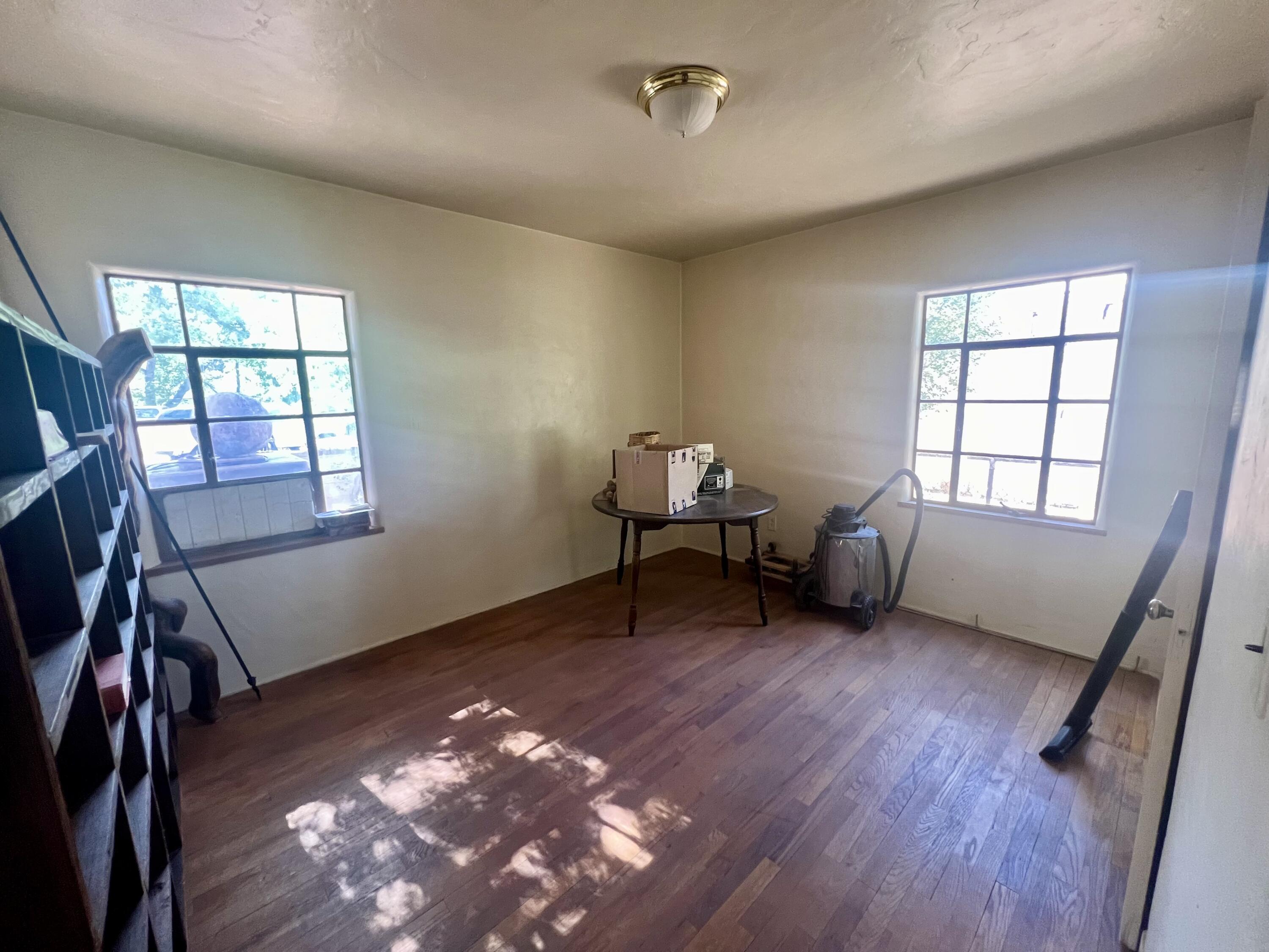 312 Greenwich Road SW