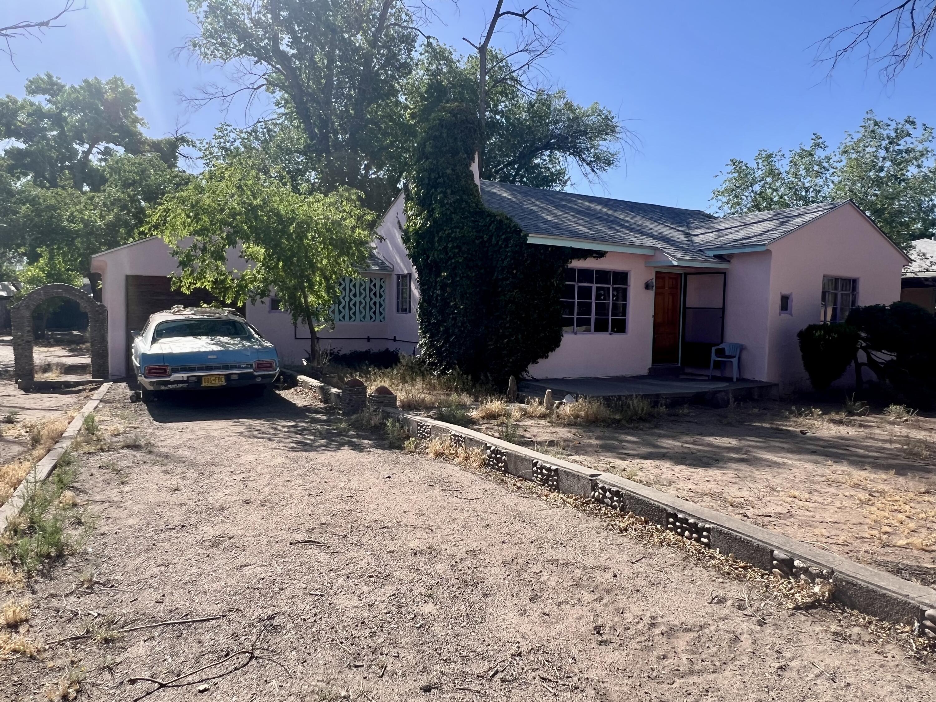 312 Greenwich Road SW