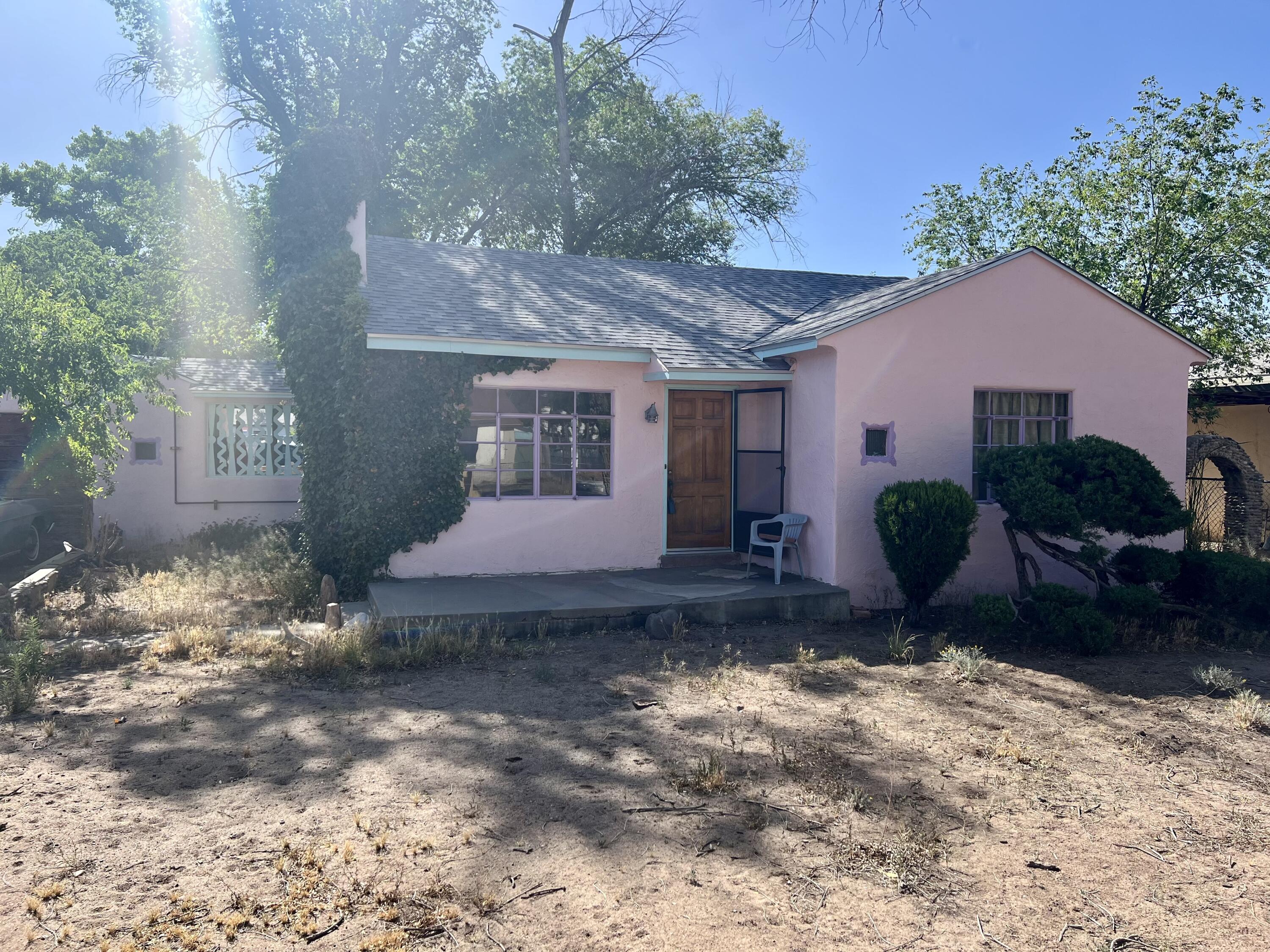 312 Greenwich Road SW