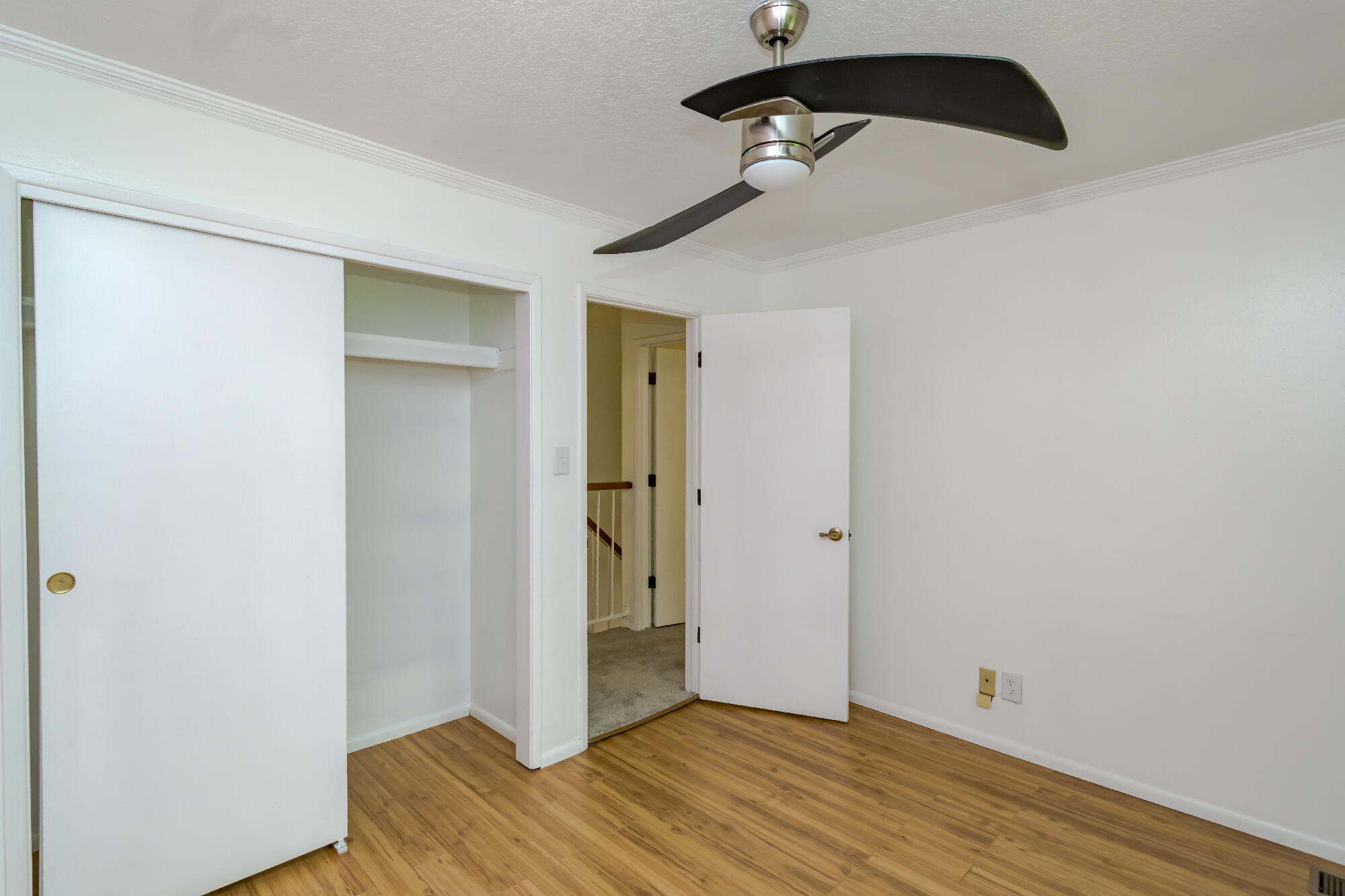 29 Westlake Drive NE