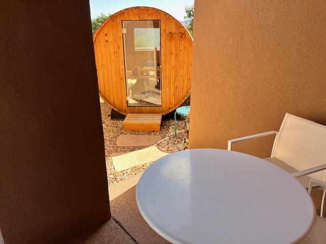 29 Kiva Loop