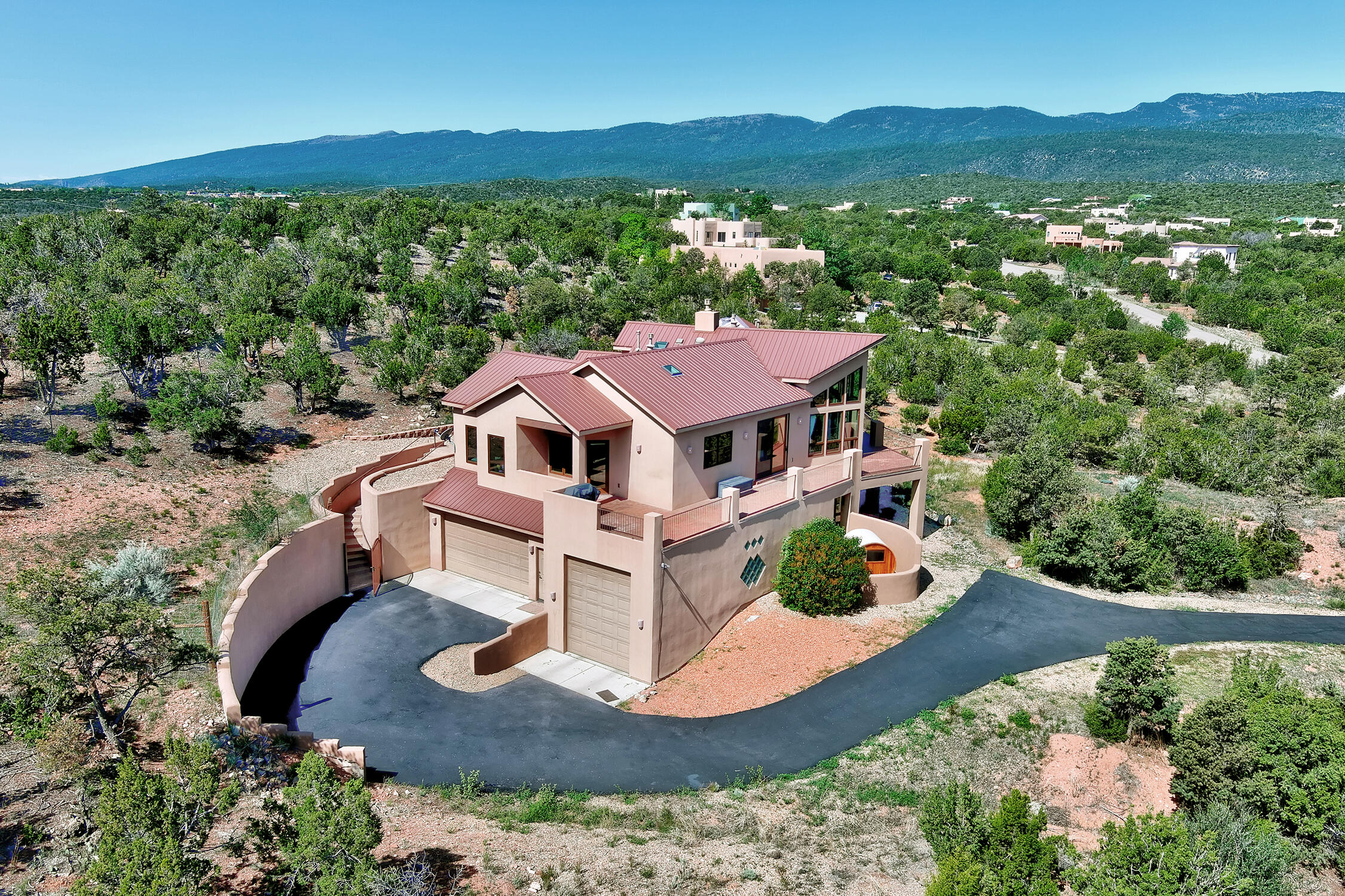 29 Kiva Loop