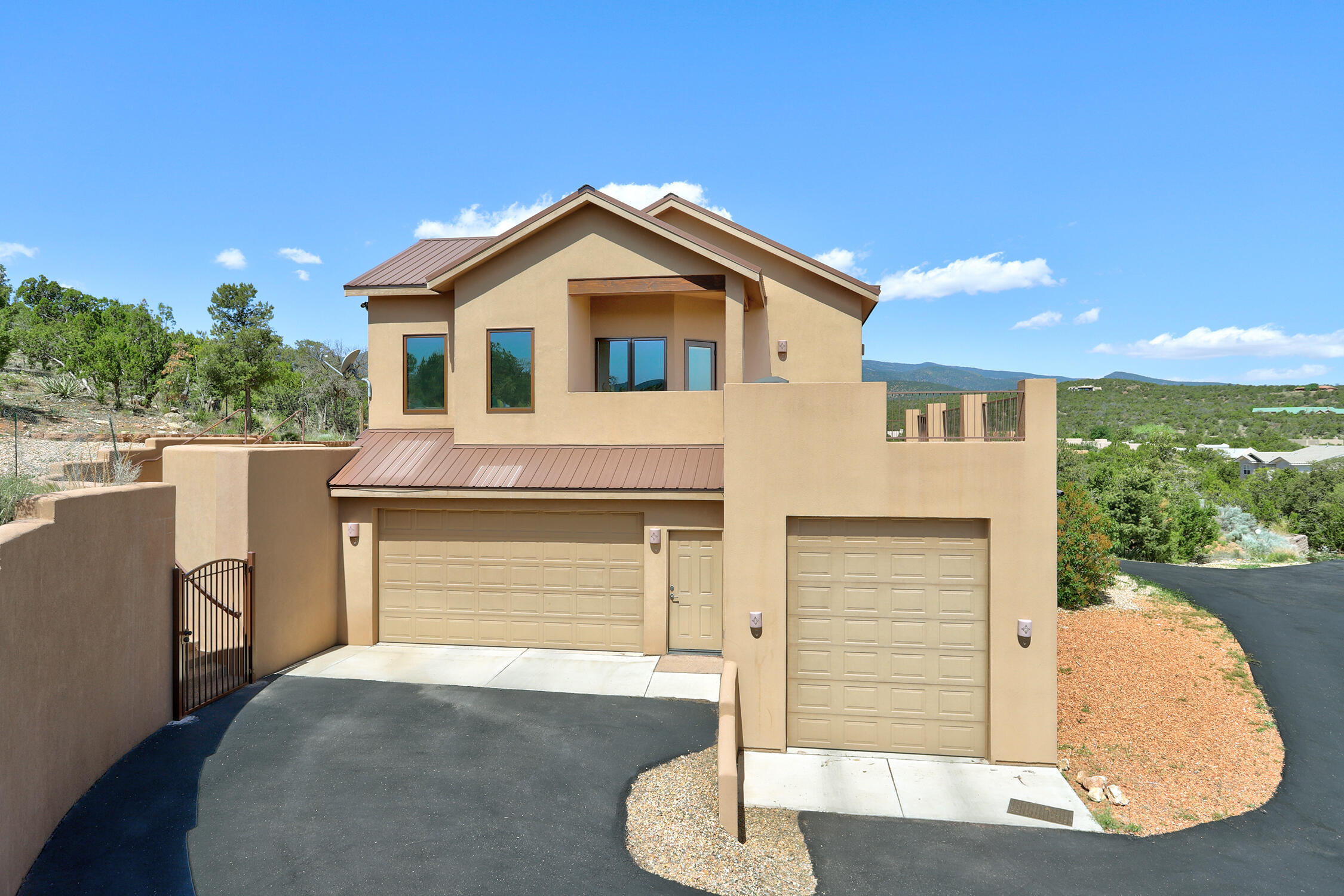 29 Kiva Loop