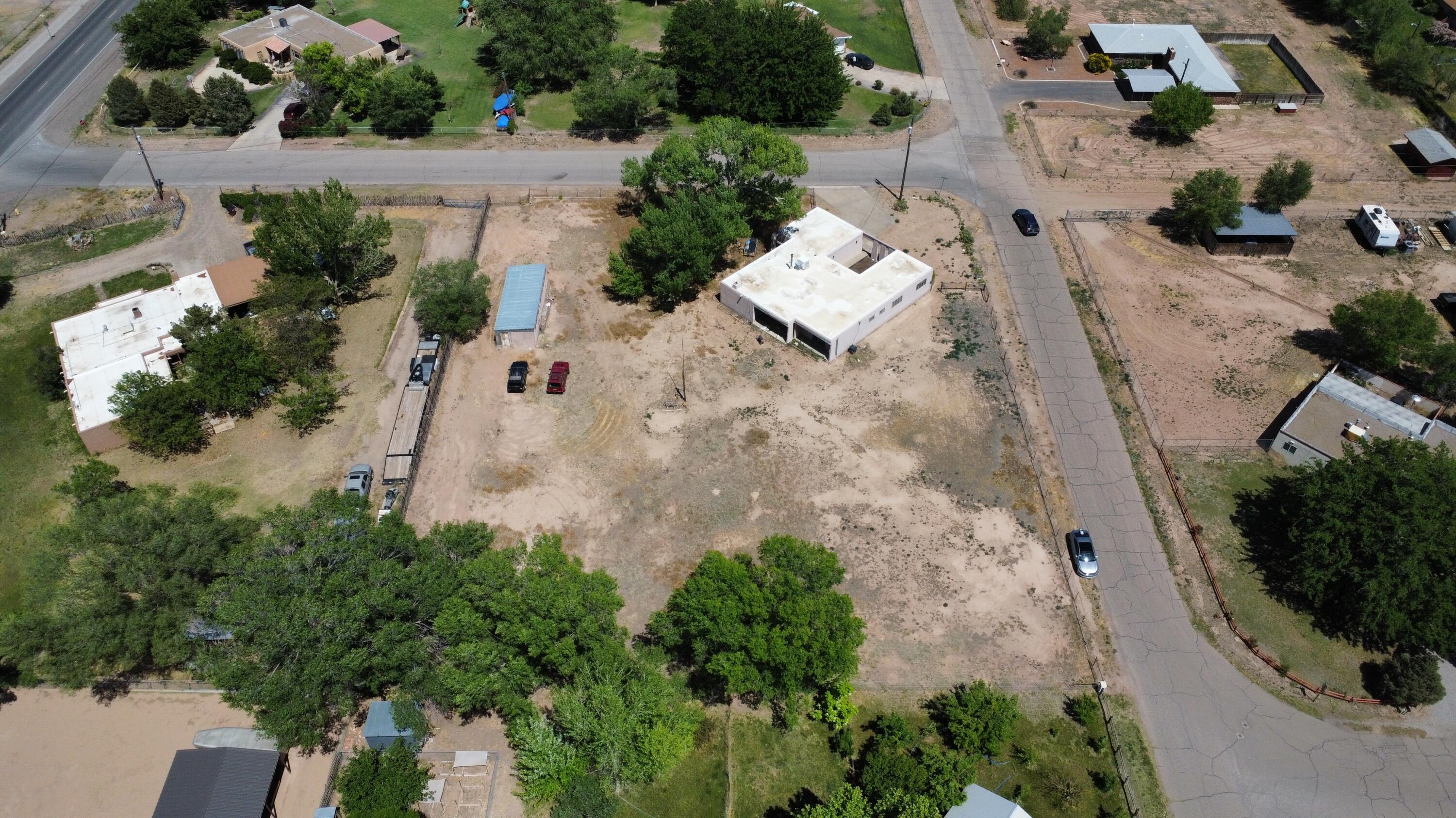 875 Calle De Bosque