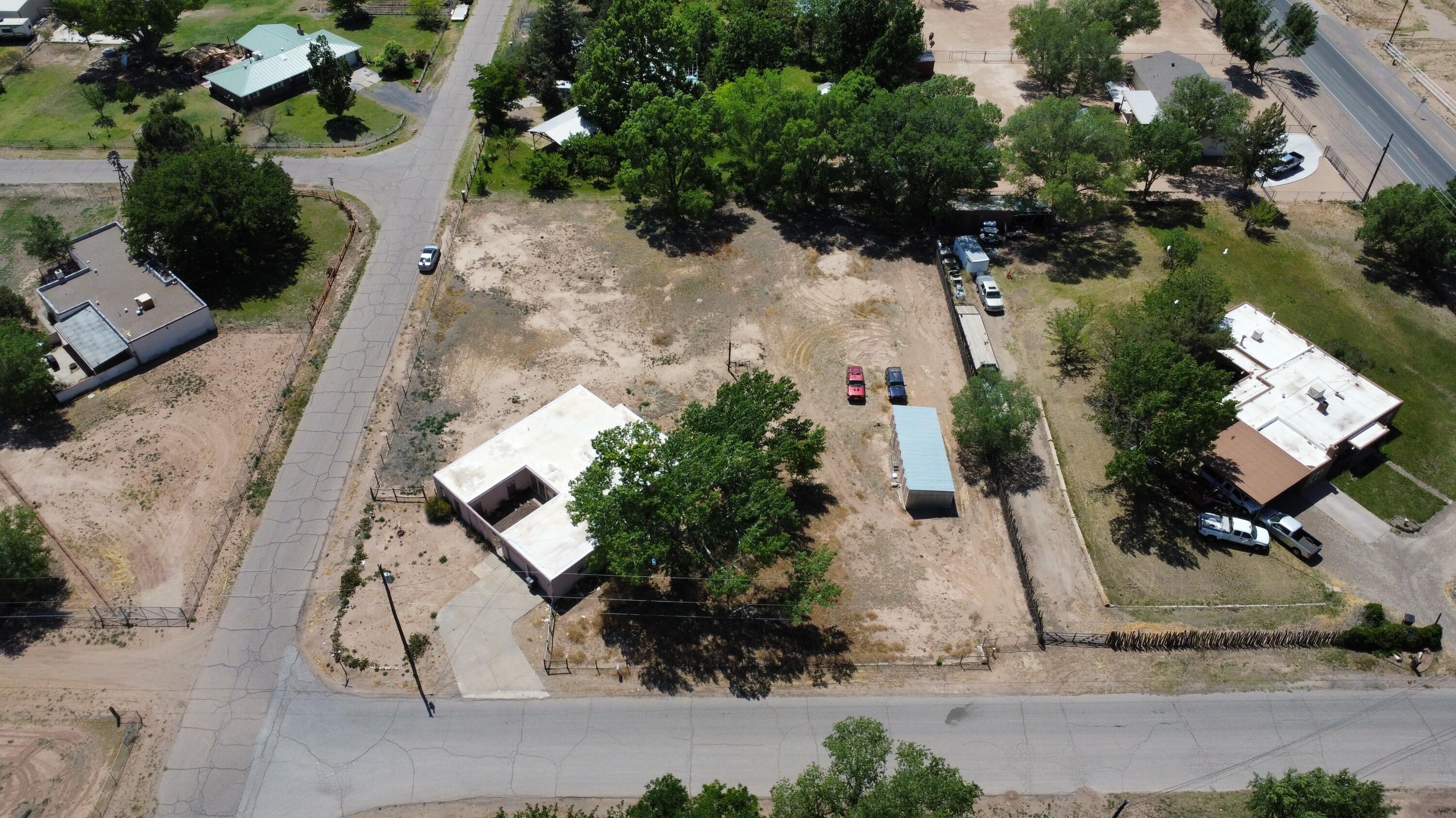875 Calle De Bosque
