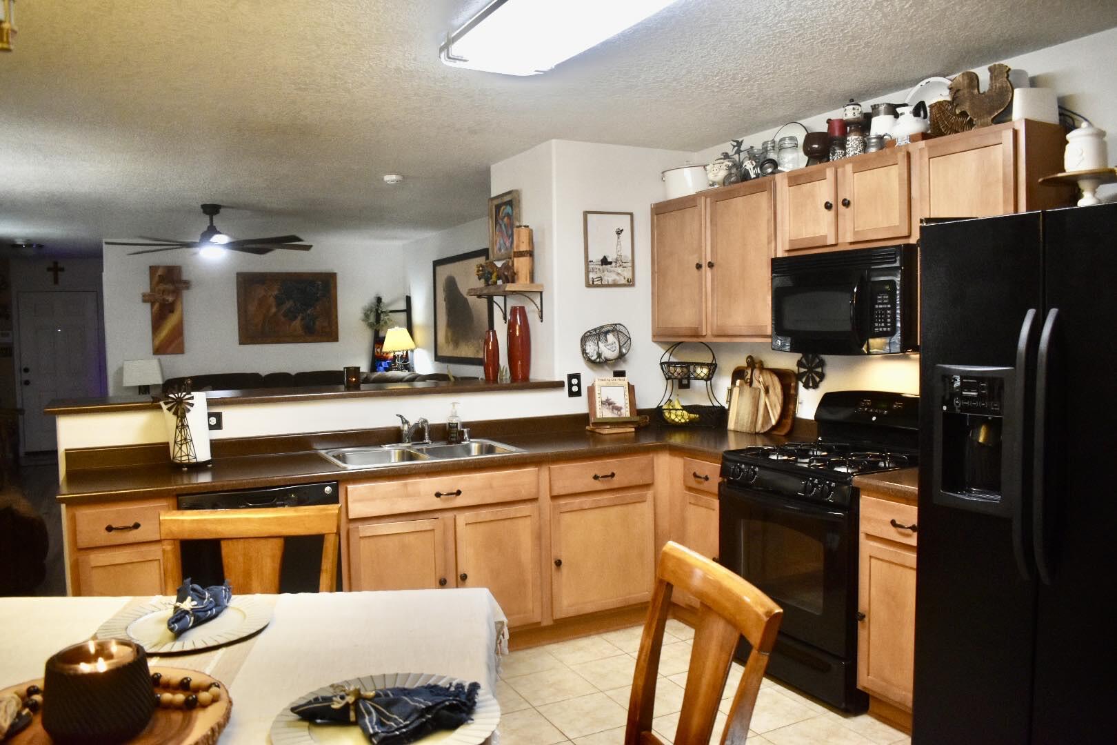 1850 Camino Rincon SW