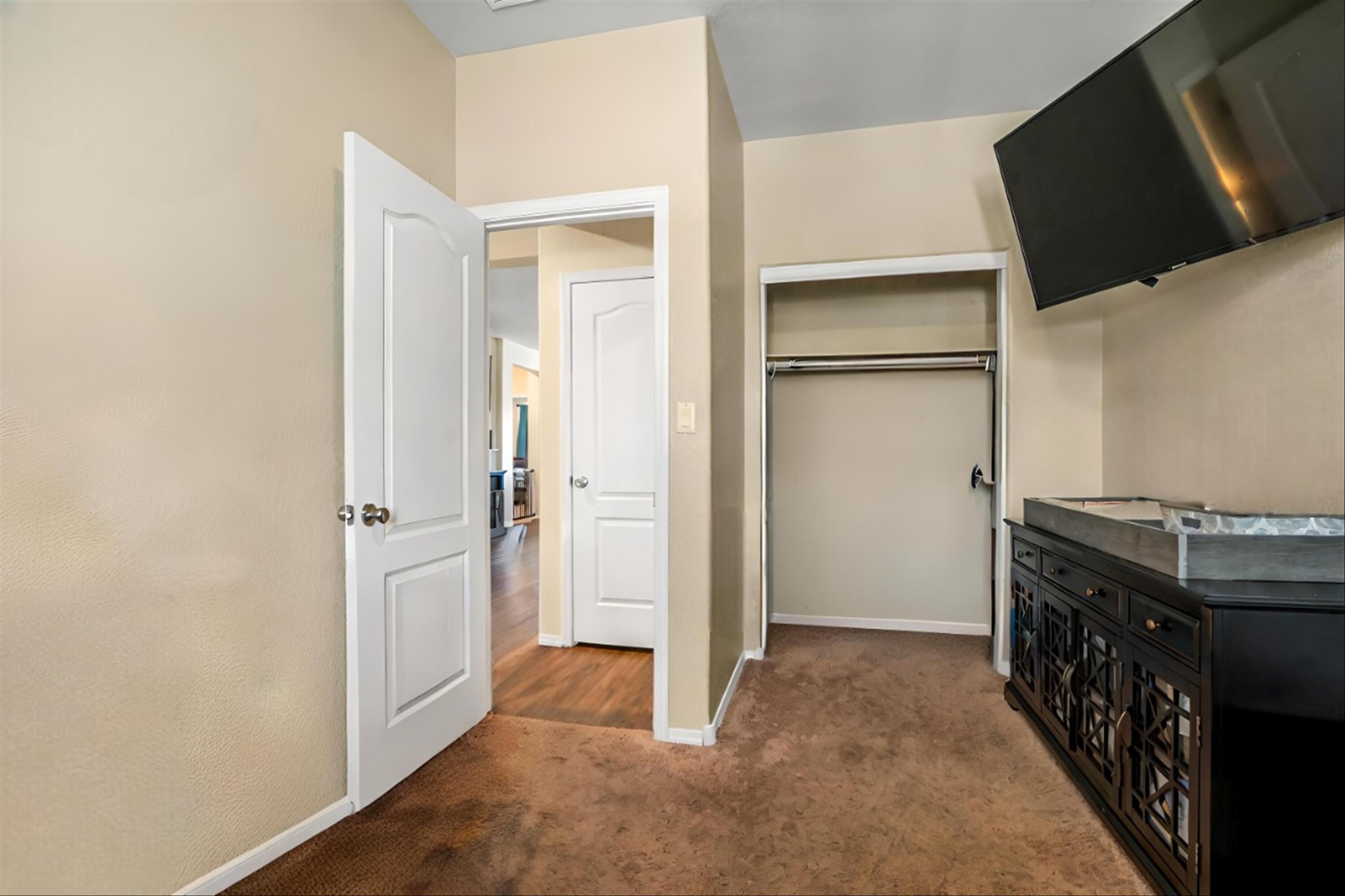 3008 Kraft Court SW