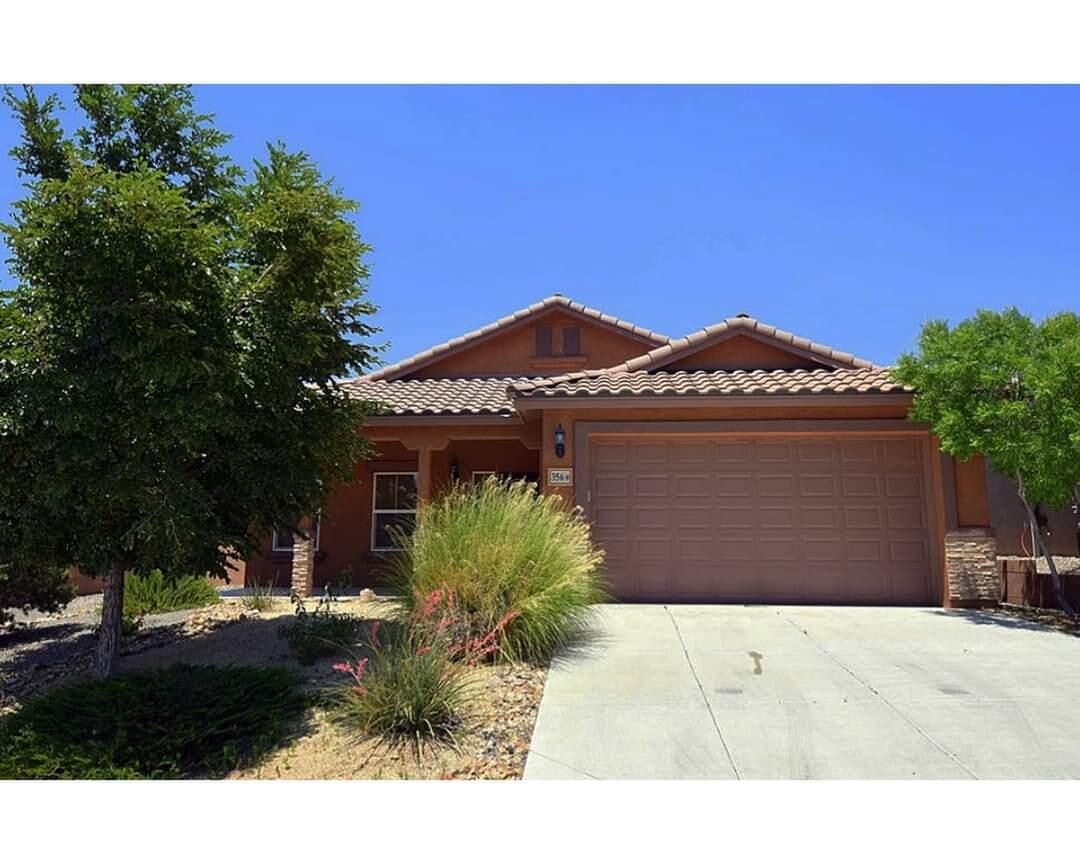 356 Paseo Vista Loop NE