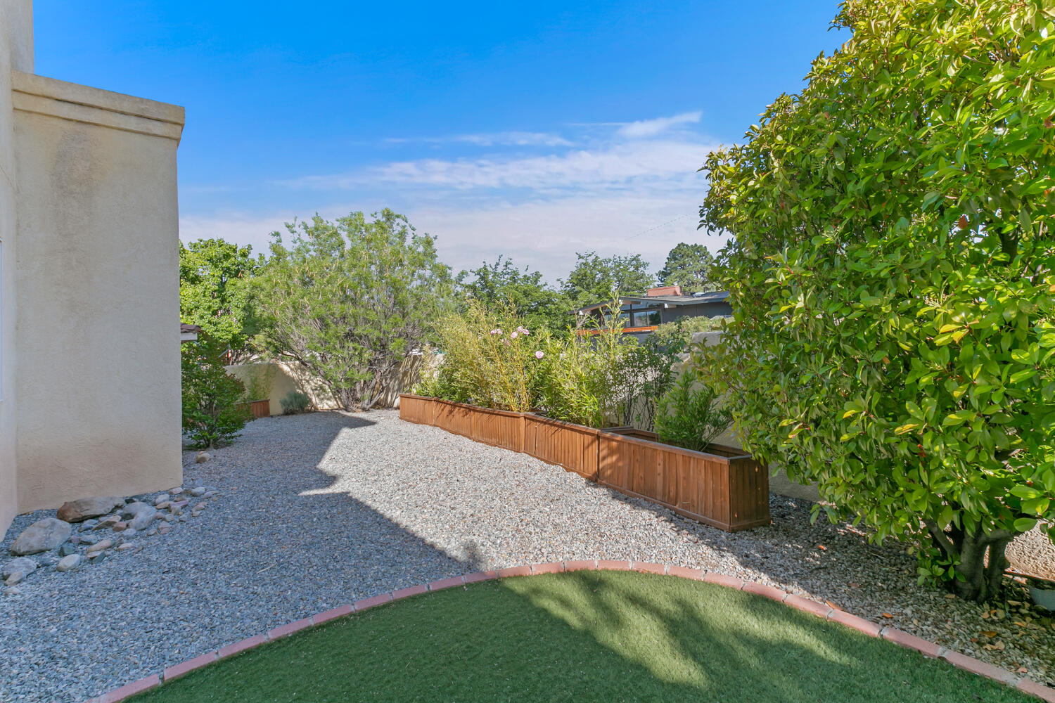 4008 Gracia Court NE