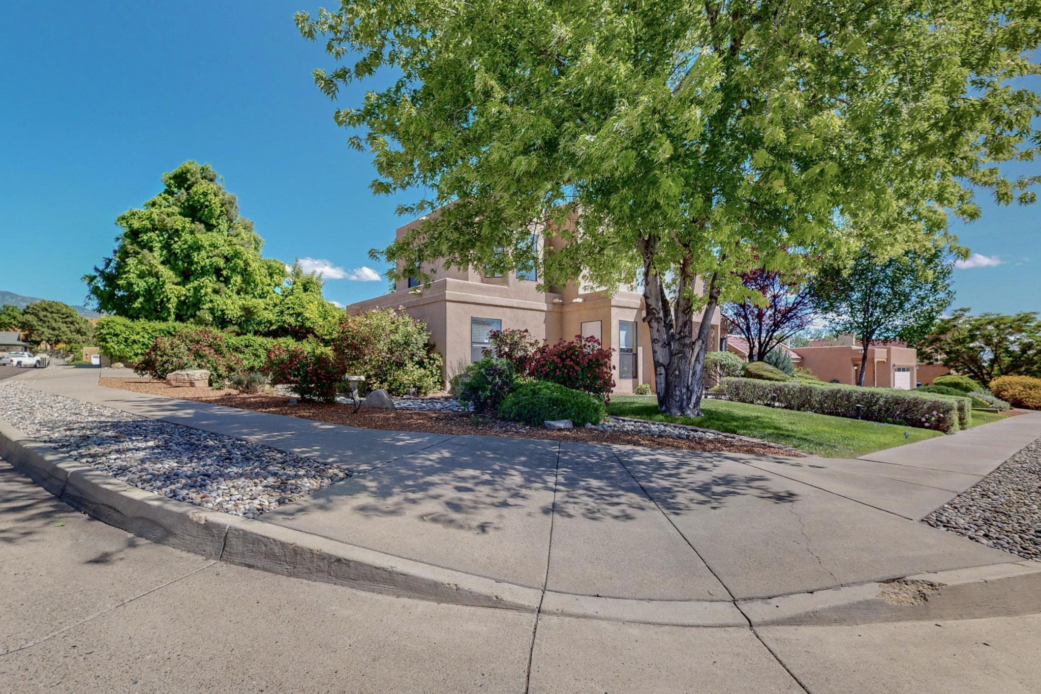 7308 Lew Wallace Drive NE