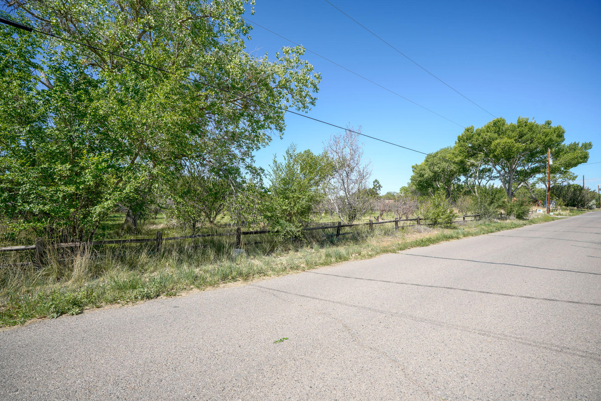 360 E Ella Drive
