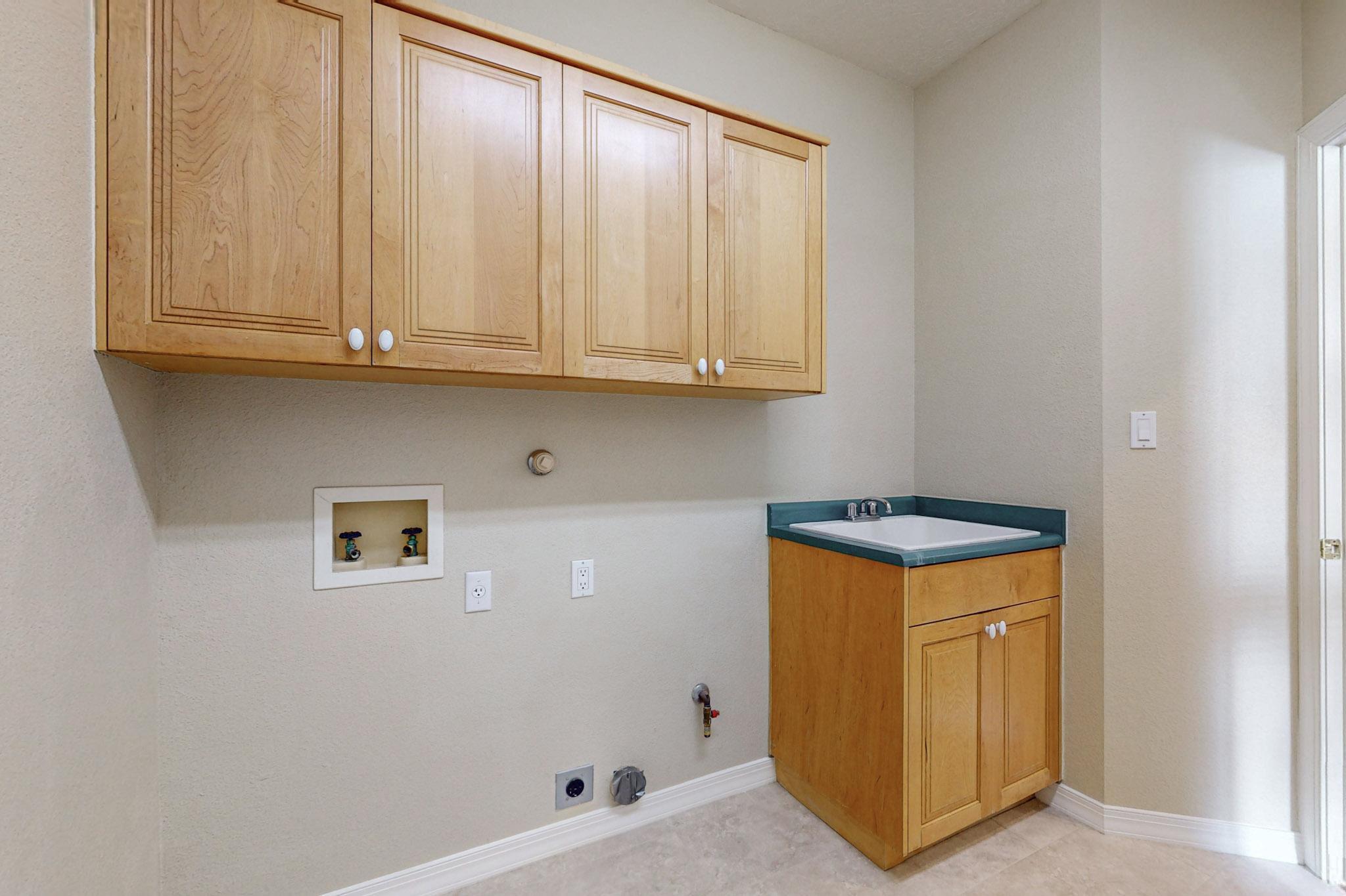 11219 Costa Del Sol NE