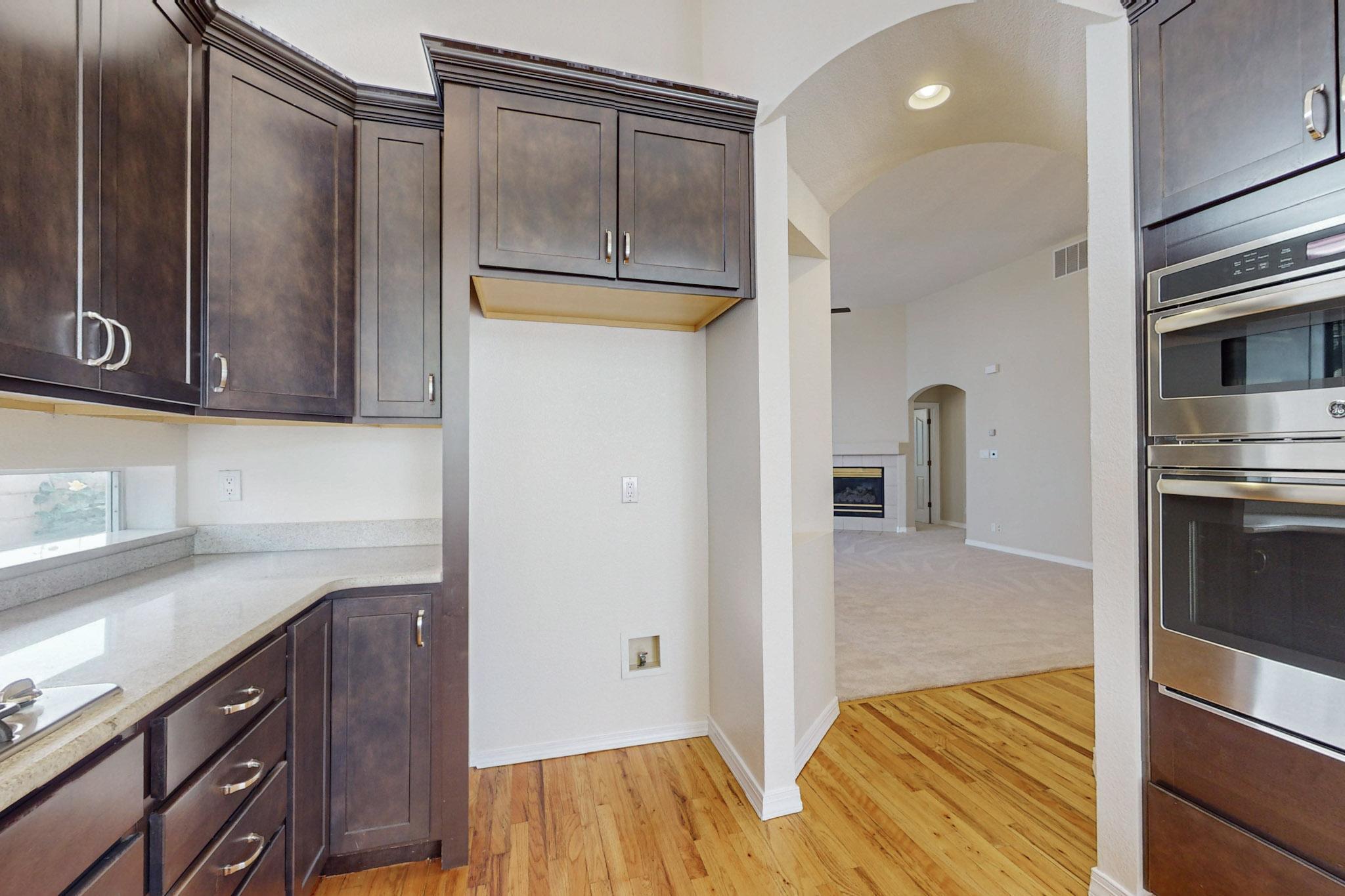 11219 Costa Del Sol NE