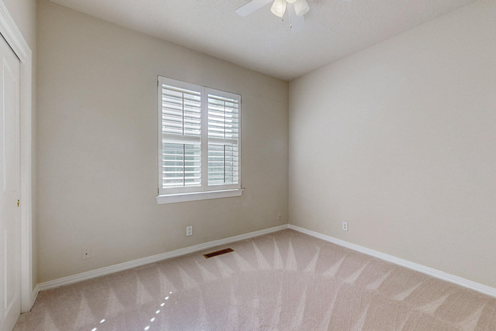 11219 Costa Del Sol NE