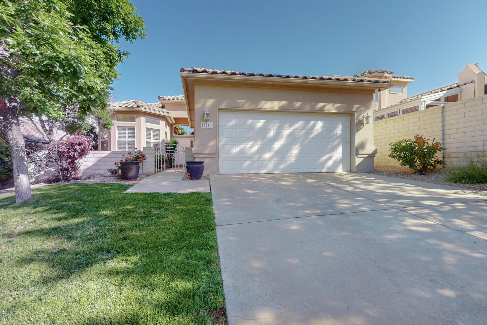 11219 Costa Del Sol NE