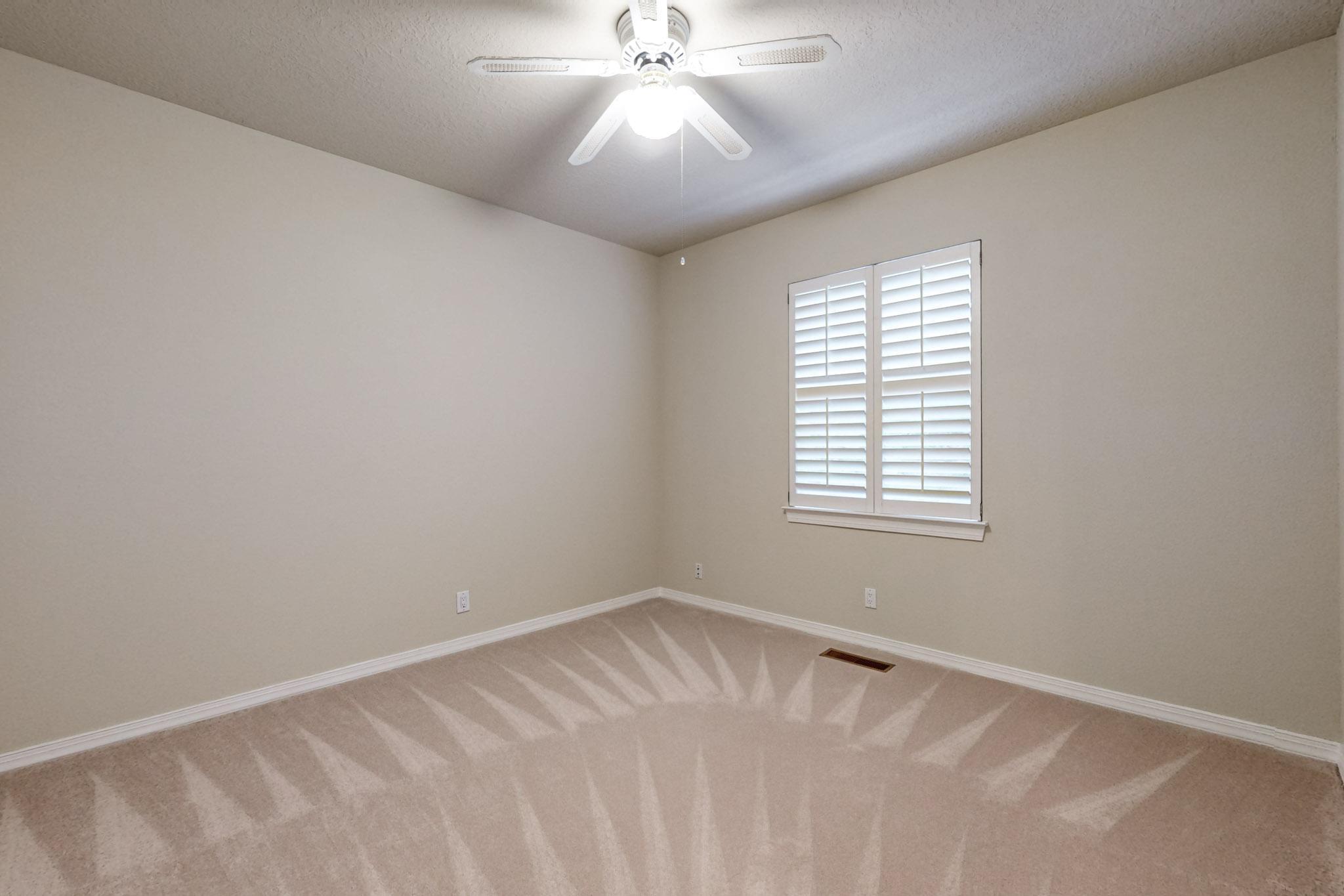 11219 Costa Del Sol NE