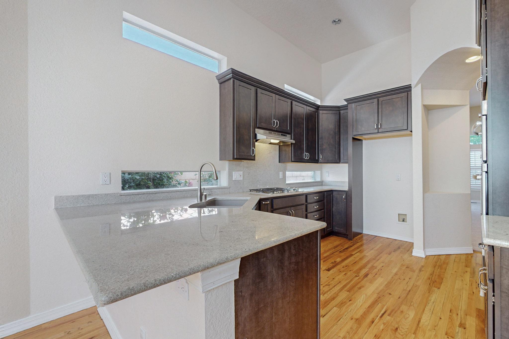11219 Costa Del Sol NE