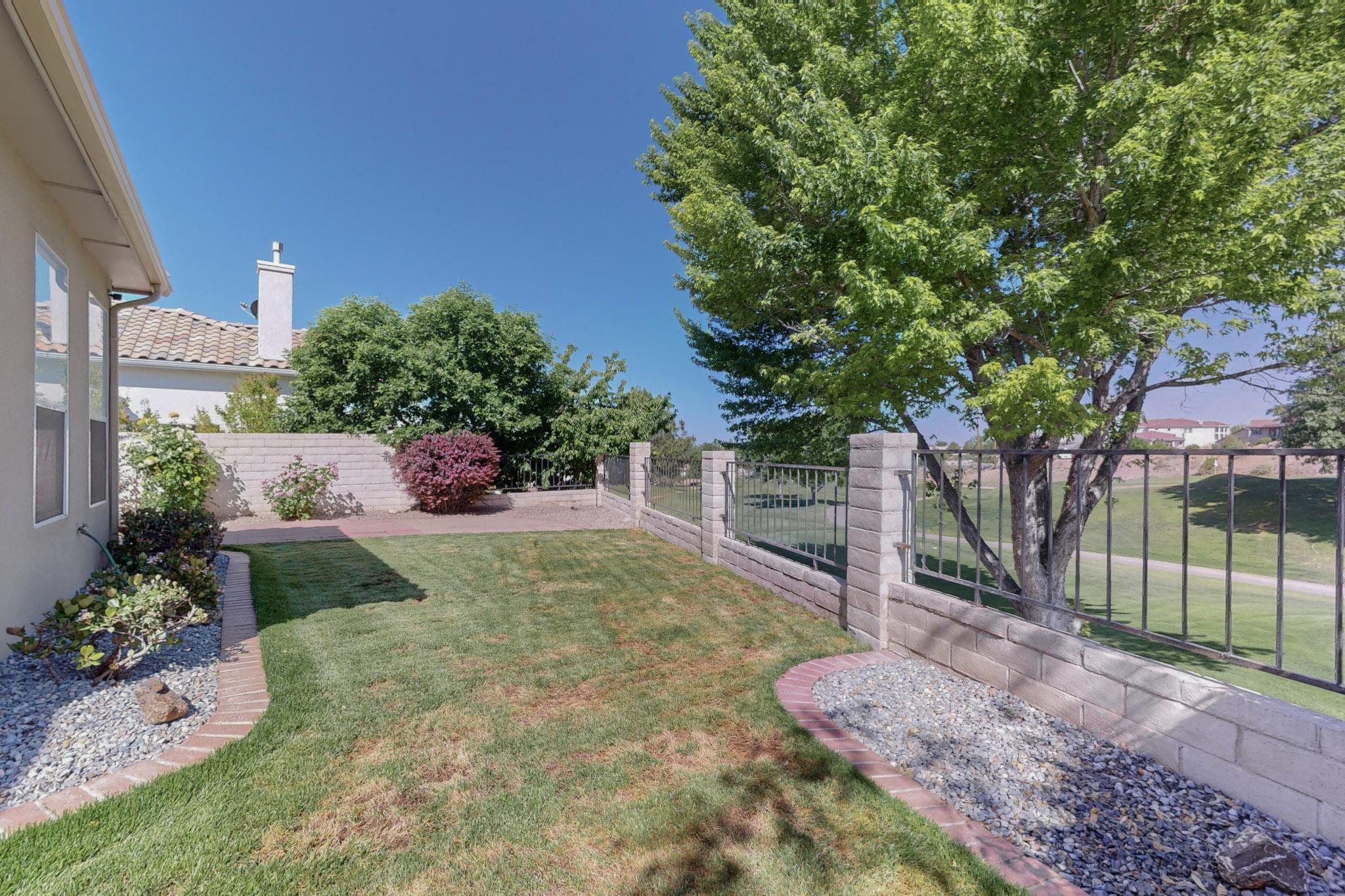 11219 Costa Del Sol NE