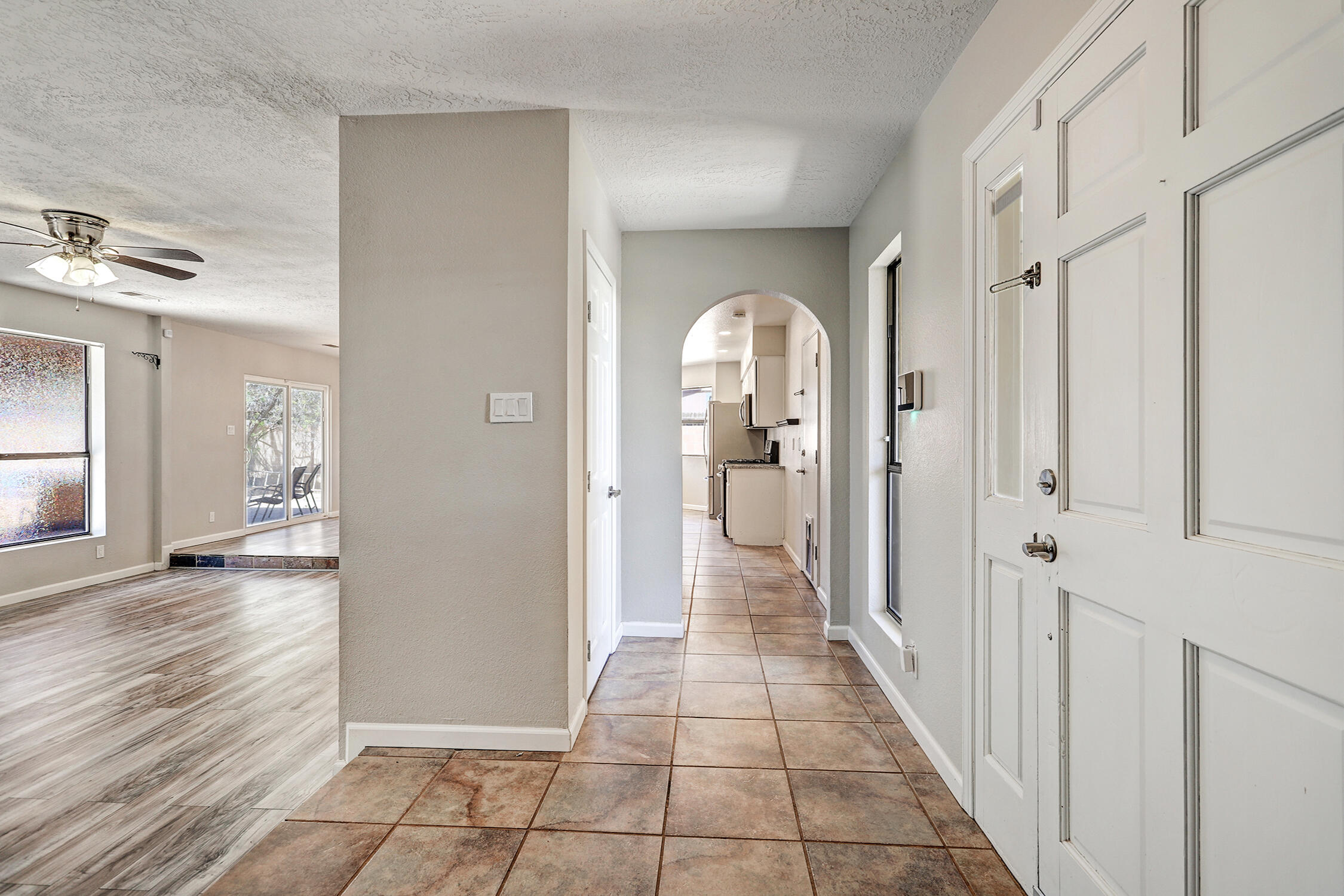 6259 Roadrunner Loop NE