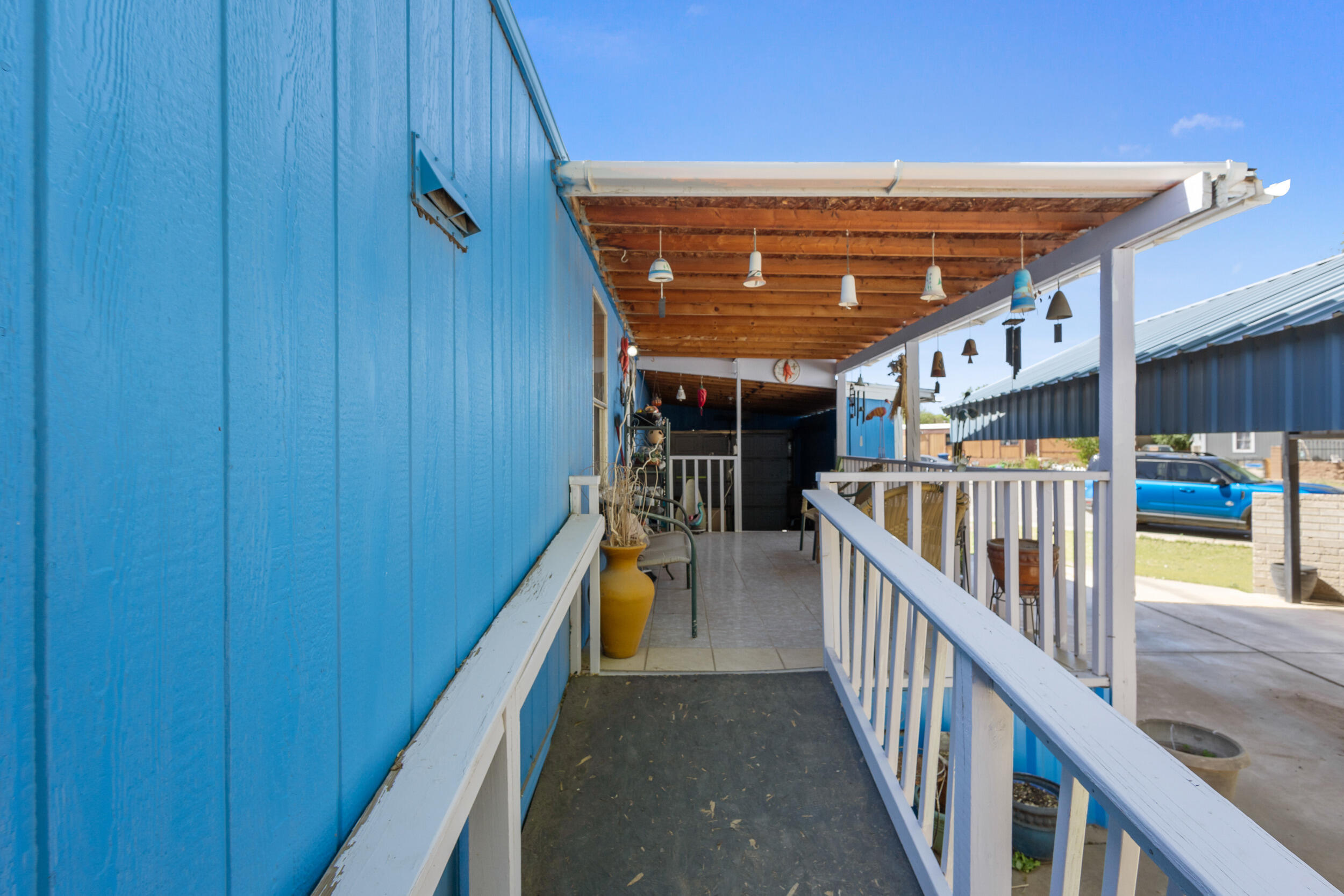 1082 Lamb Court SE