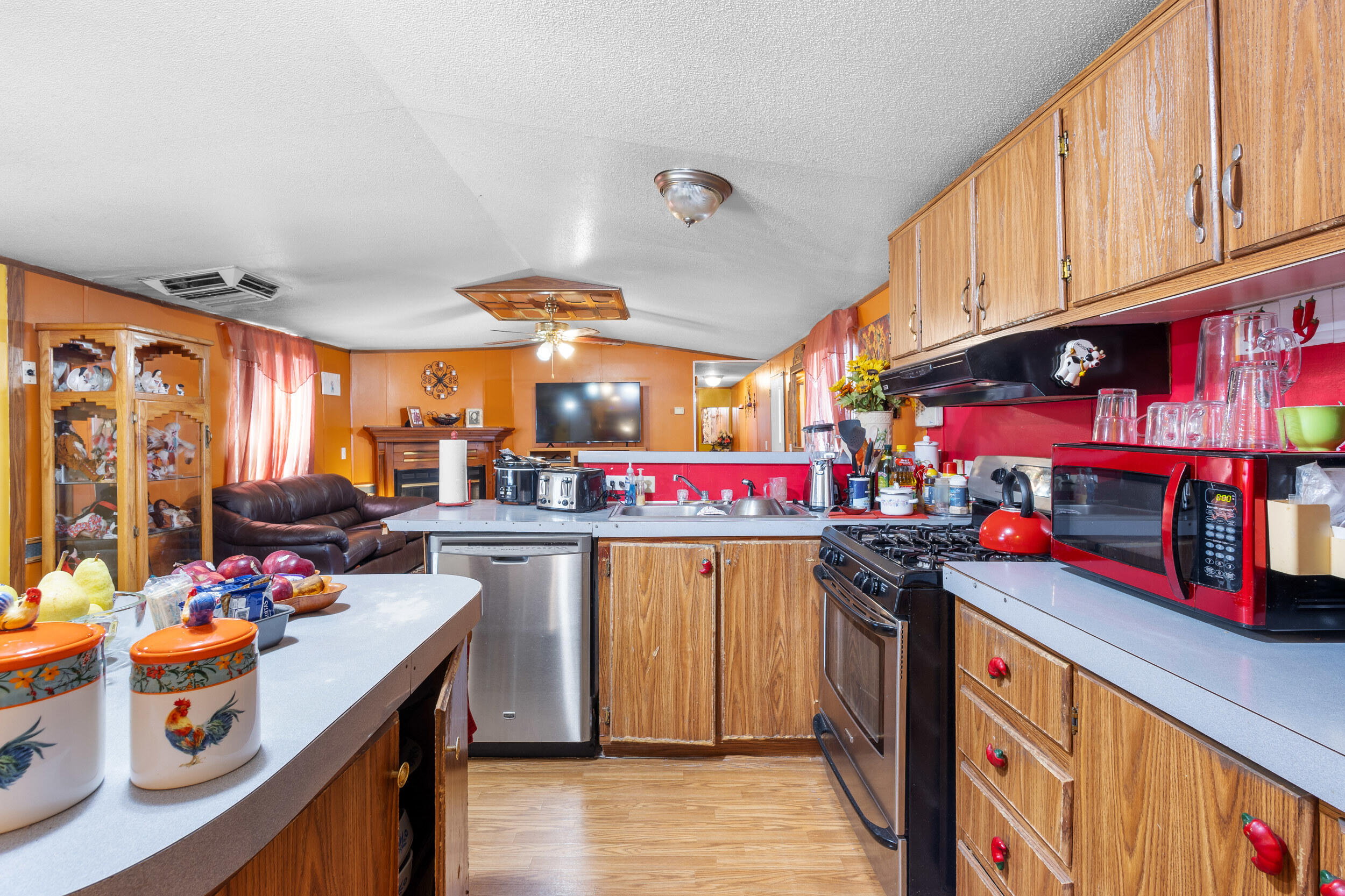 1082 Lamb Court SE