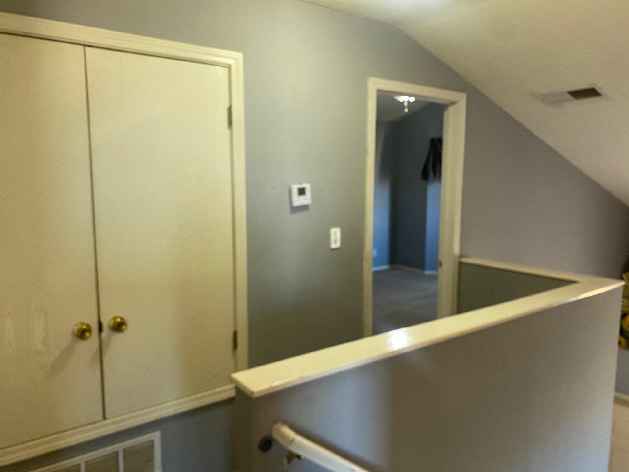 1031 Avenida Las Vistas NW