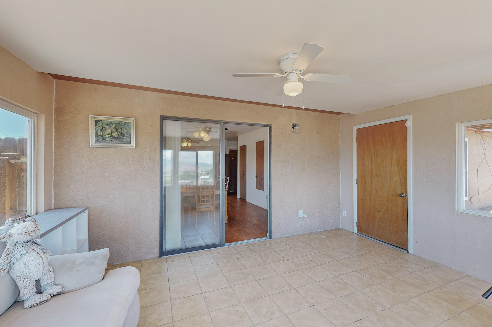 576 Pyrite Drive NE
