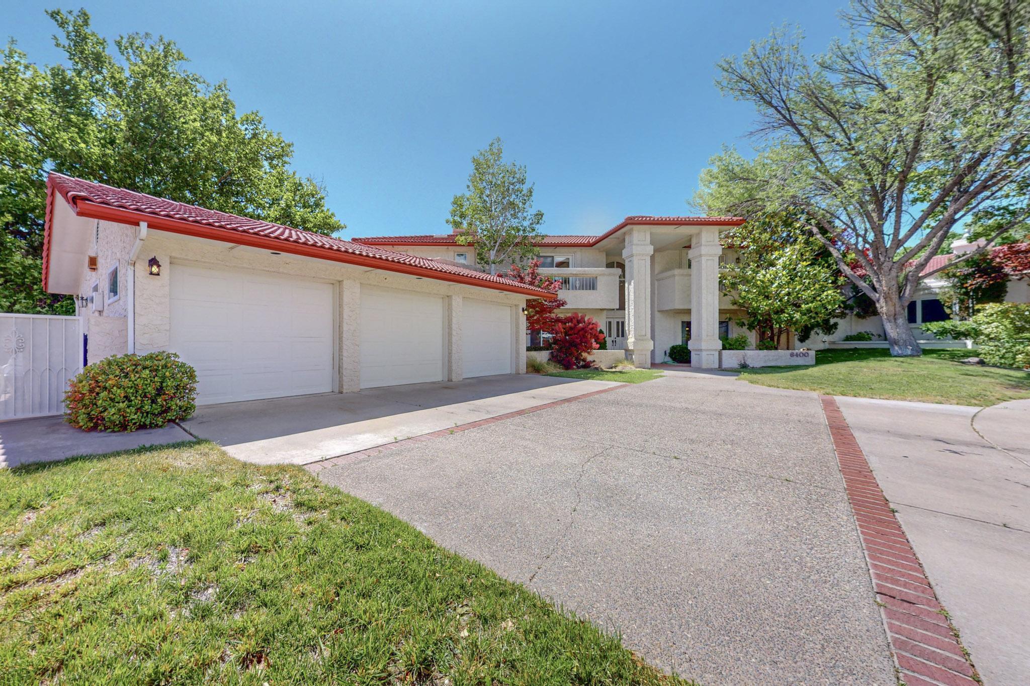 6400 Oak Hill NE