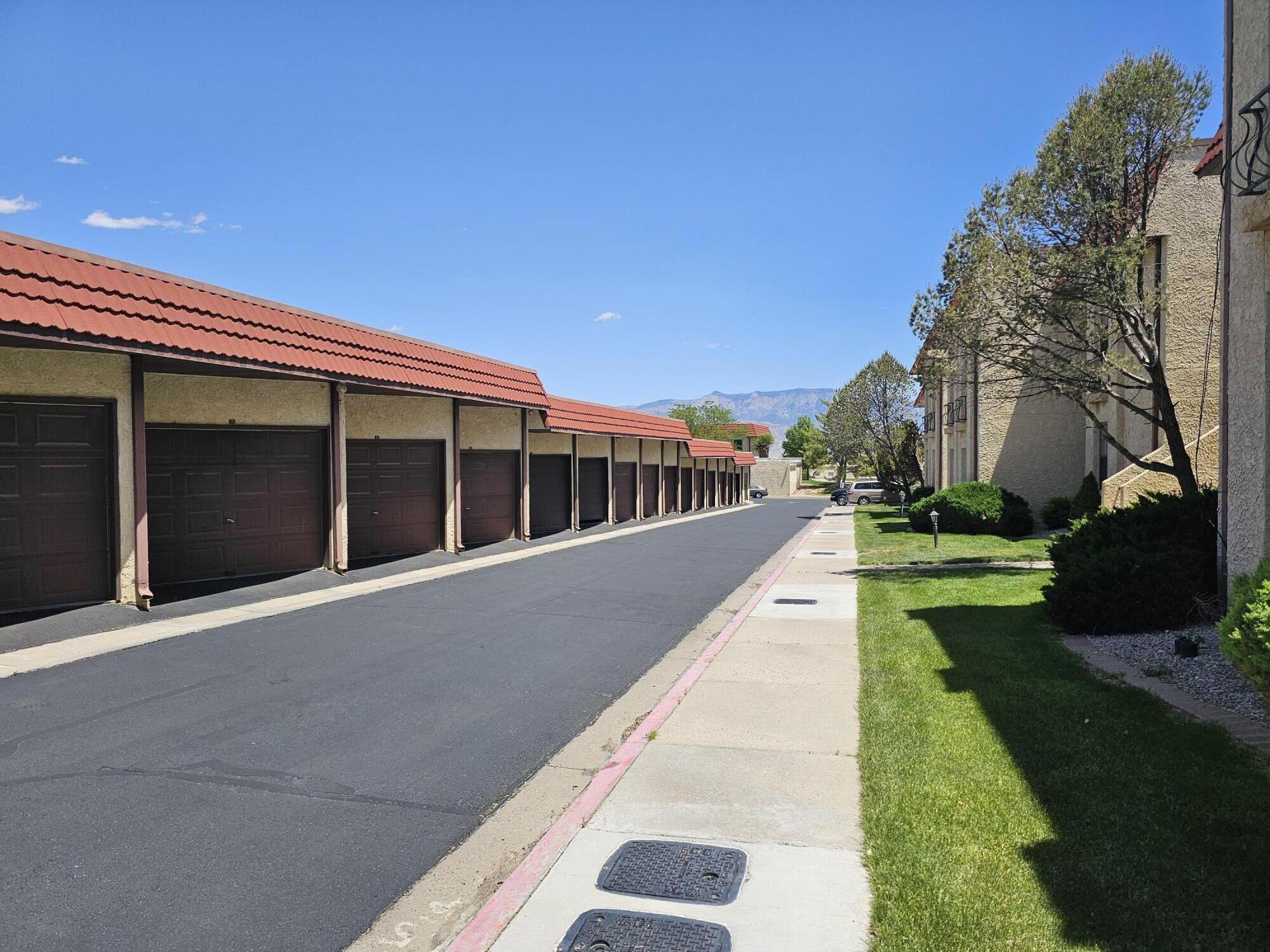 805 Country Club Drive SE 2g