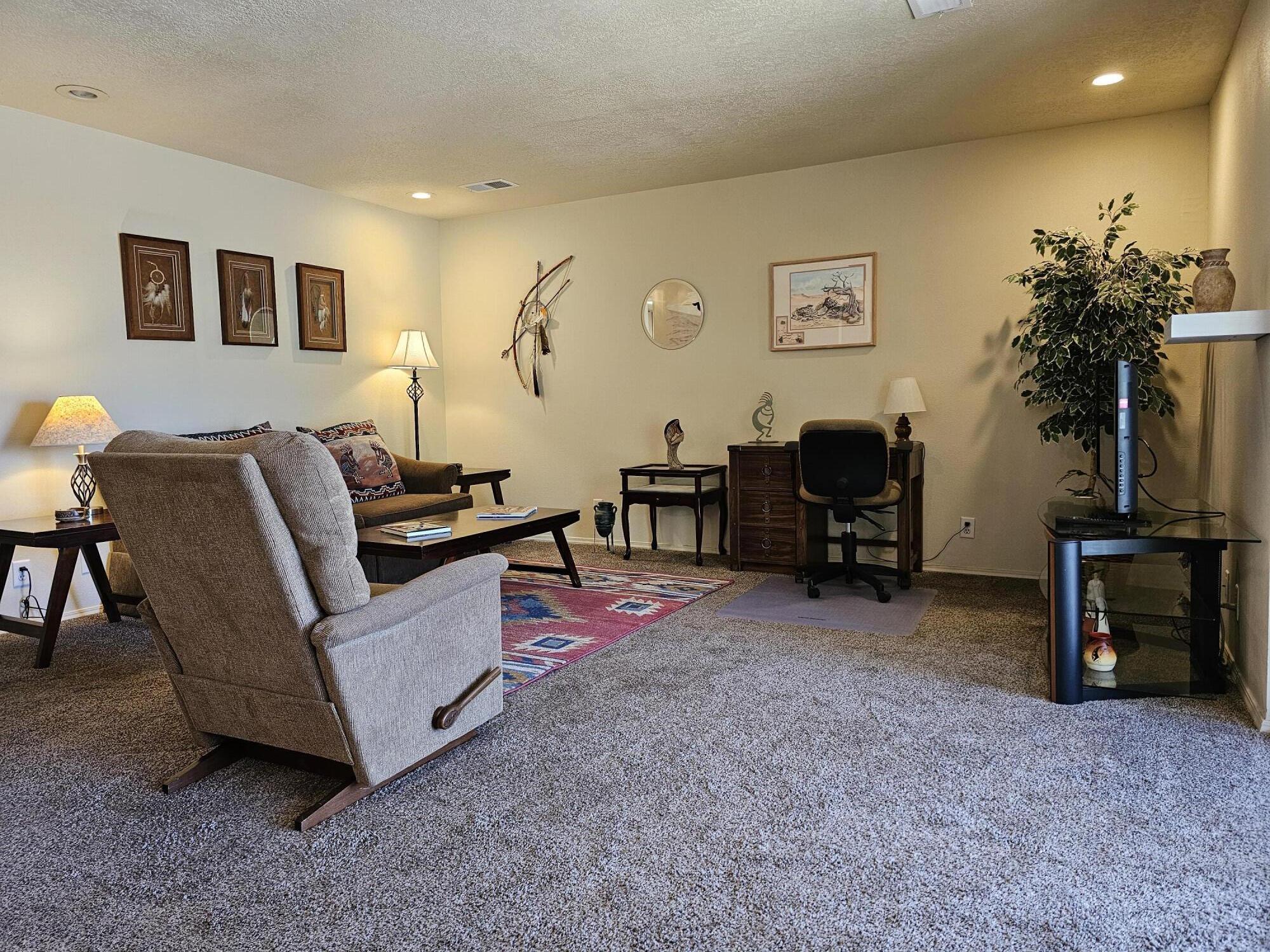 805 Country Club Drive SE 2g