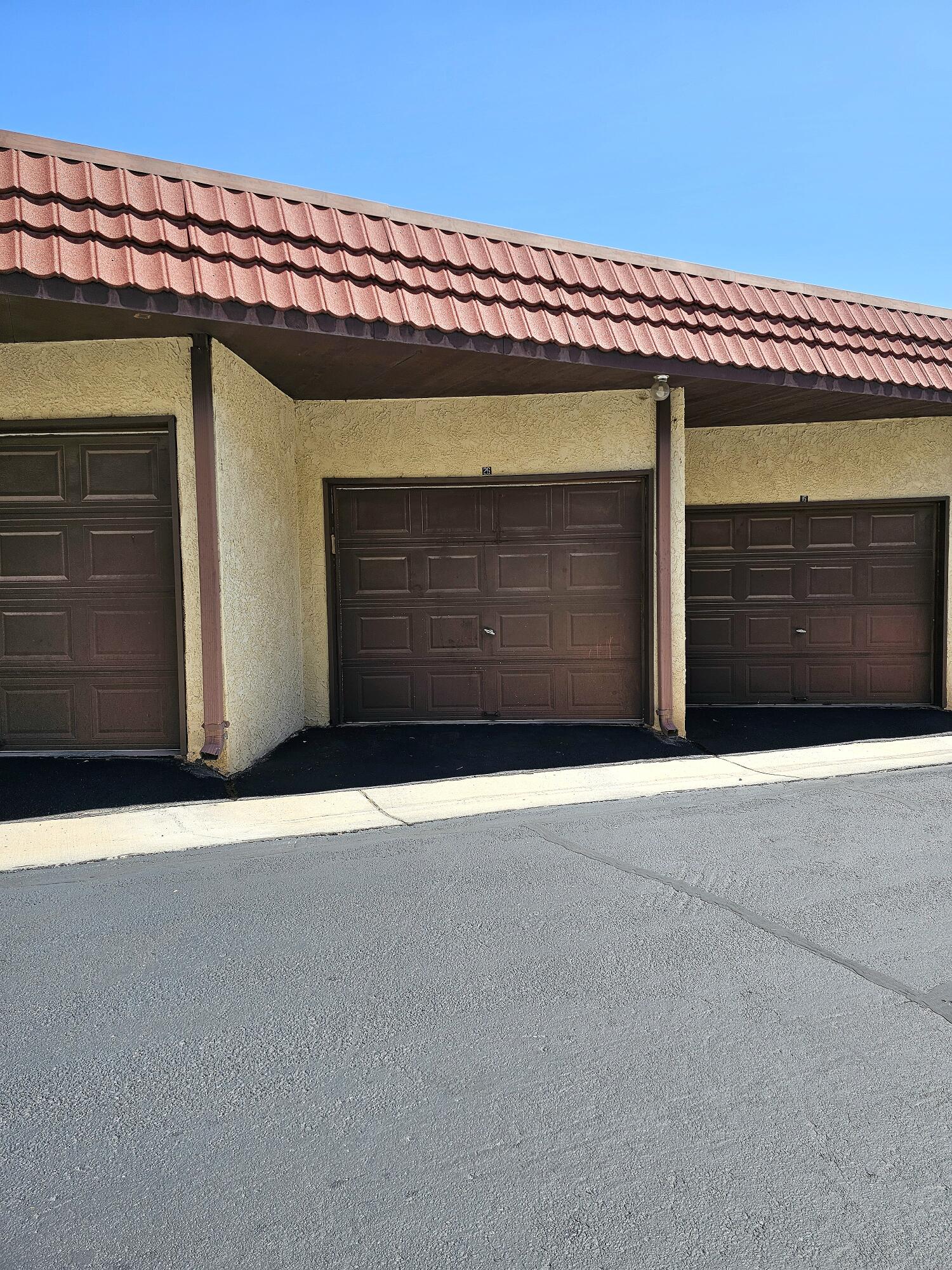 805 Country Club Drive SE 2g