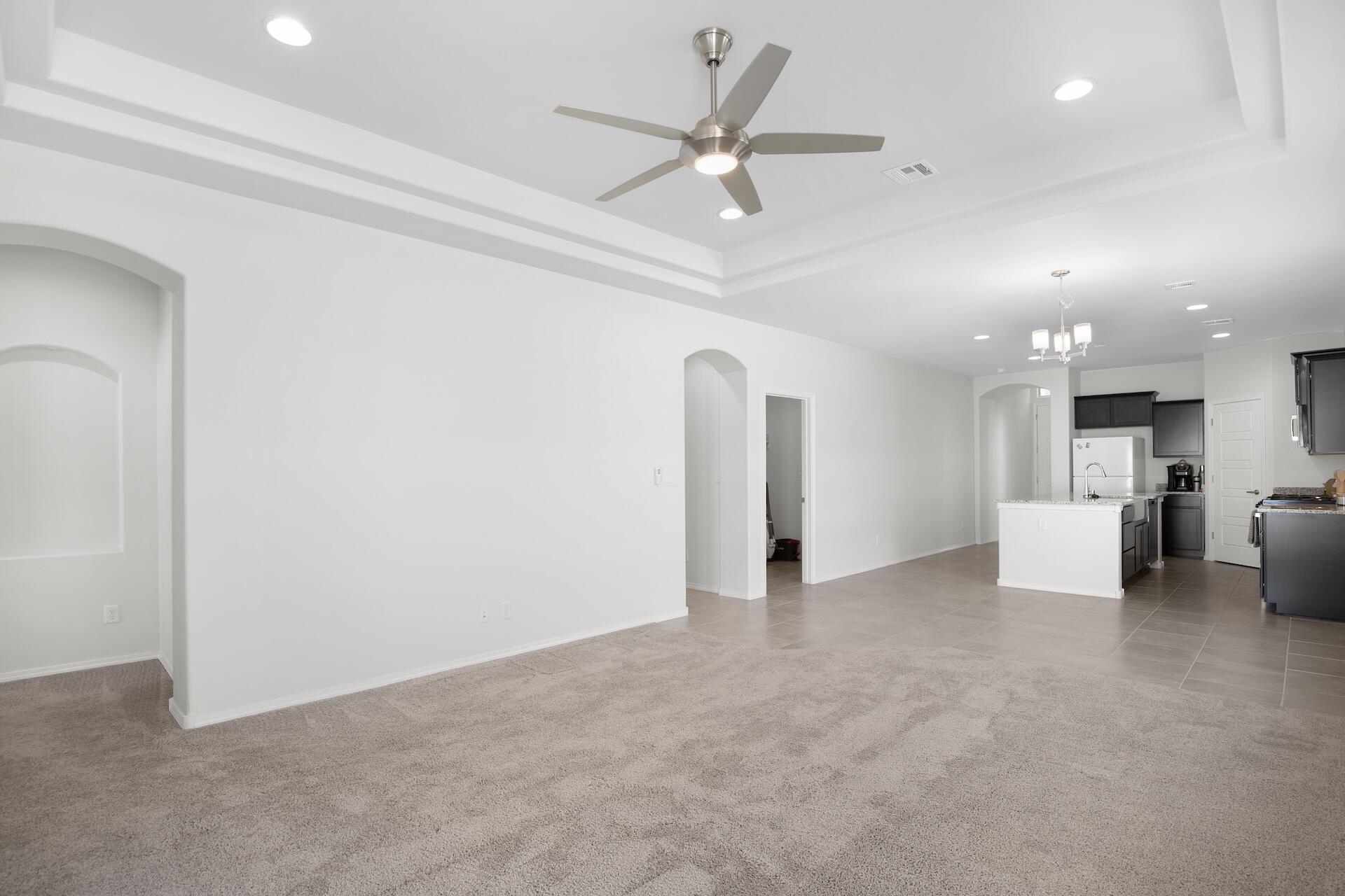 8 Enebro Place