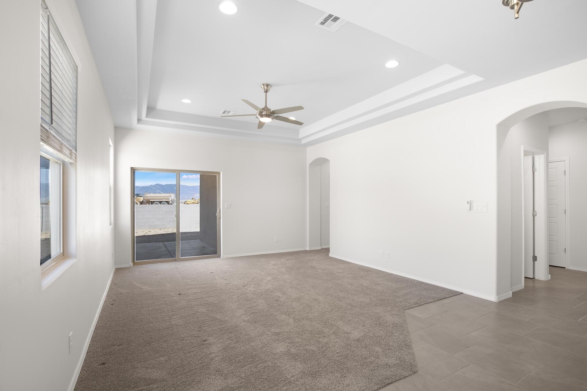 8 Enebro Place