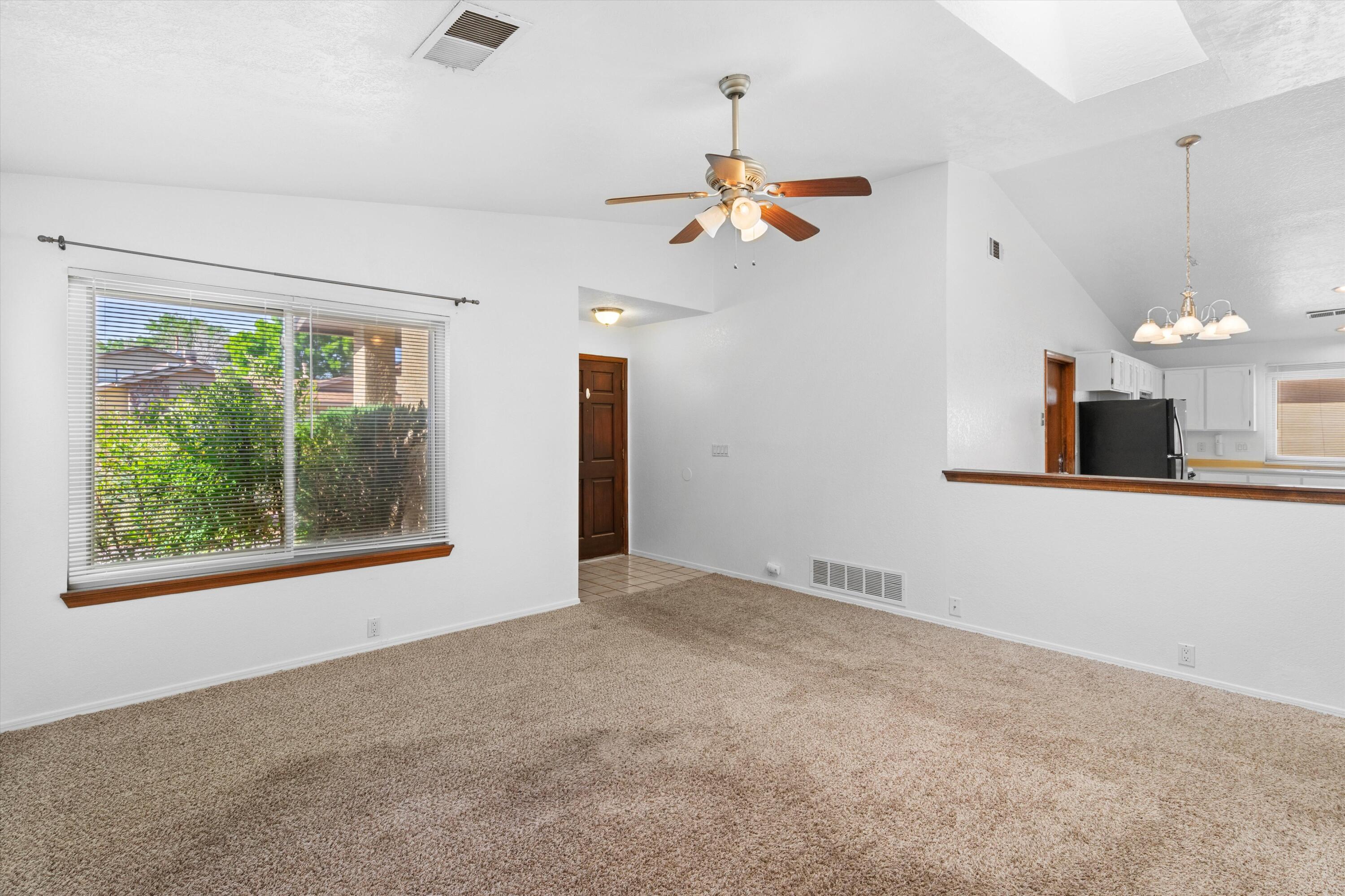 10521 Griffith Park Drive NE