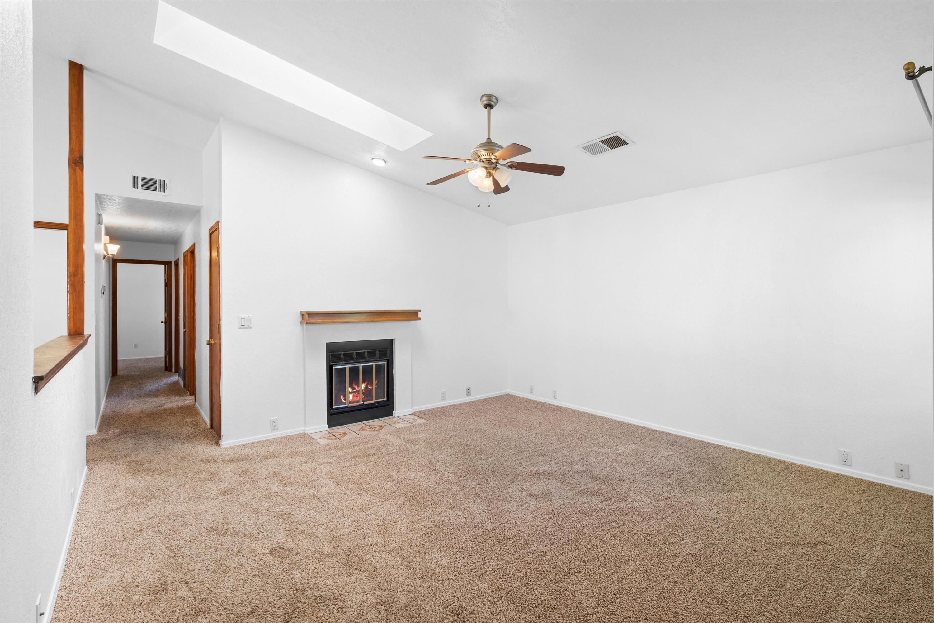 10521 Griffith Park Drive NE