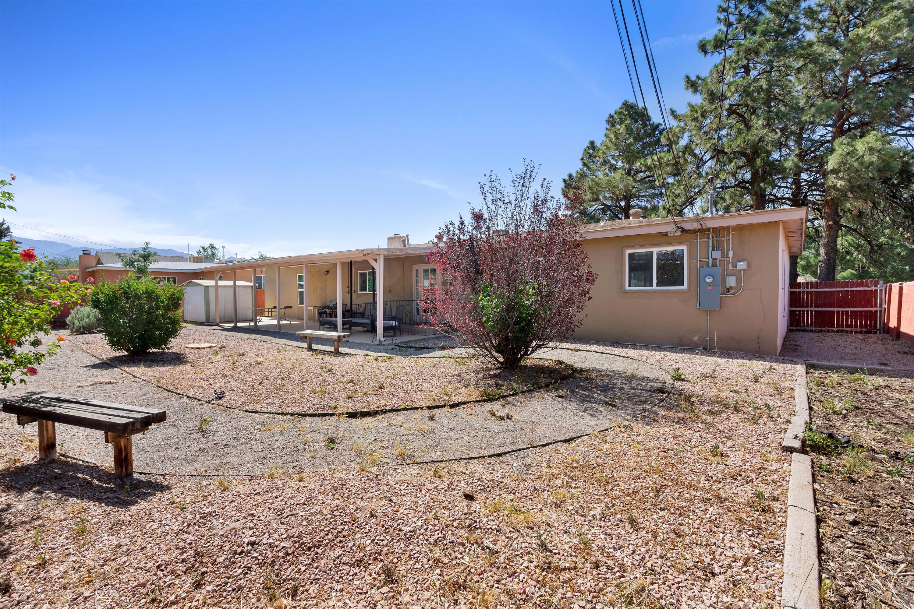 9909 Robin Avenue NE