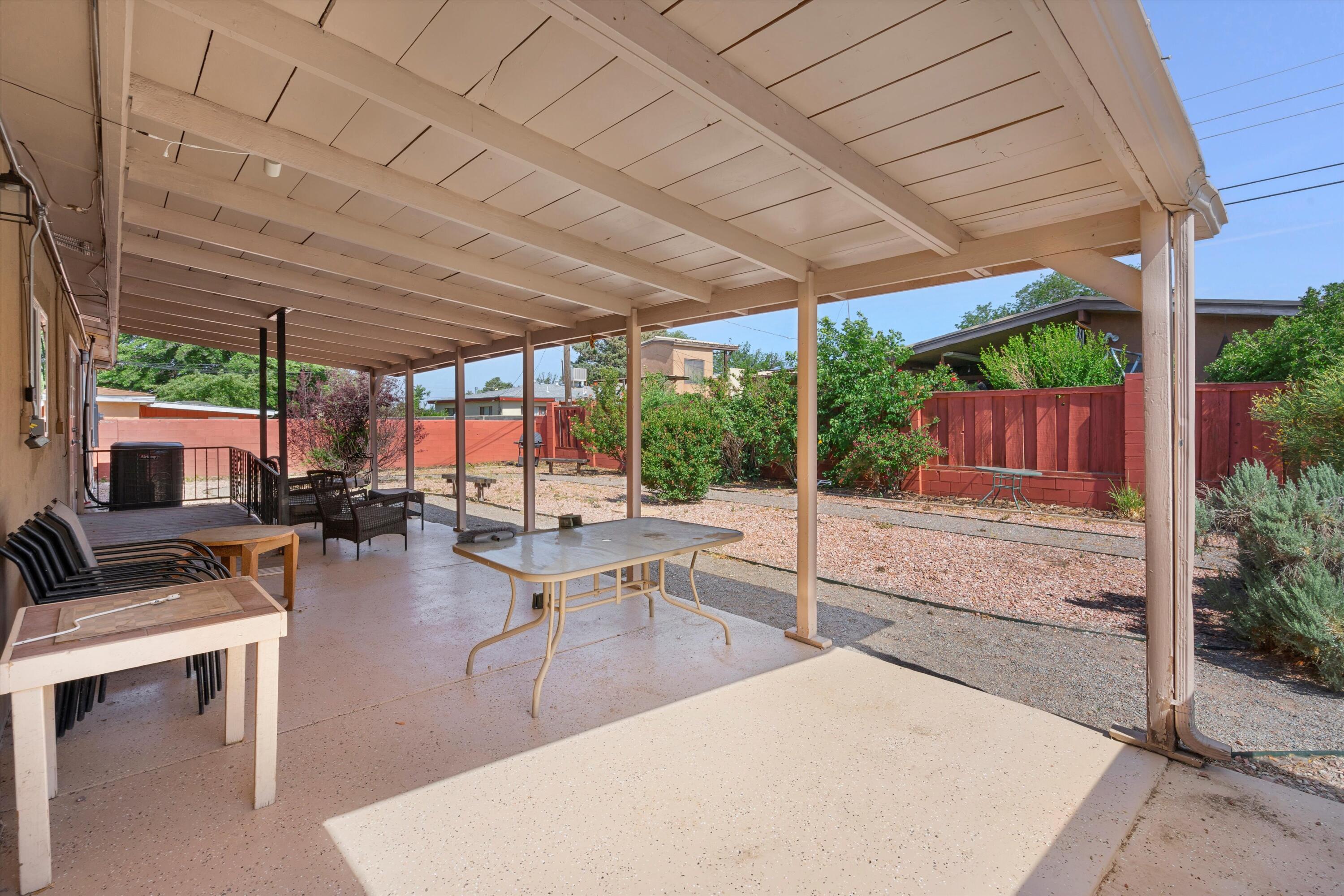 9909 Robin Avenue NE