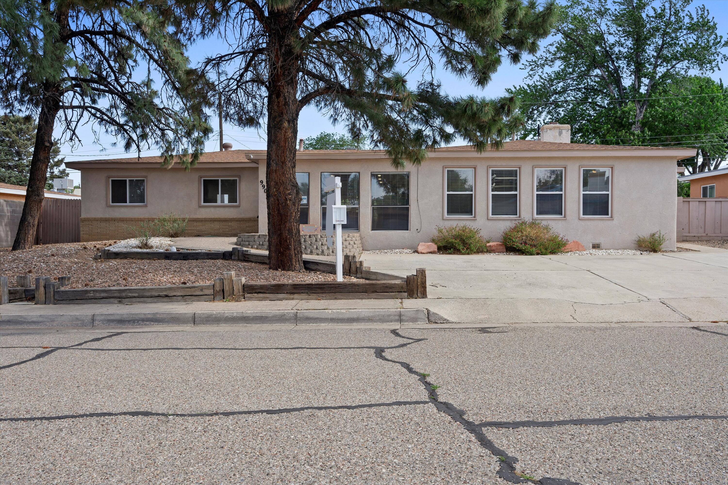 9909 Robin Avenue NE