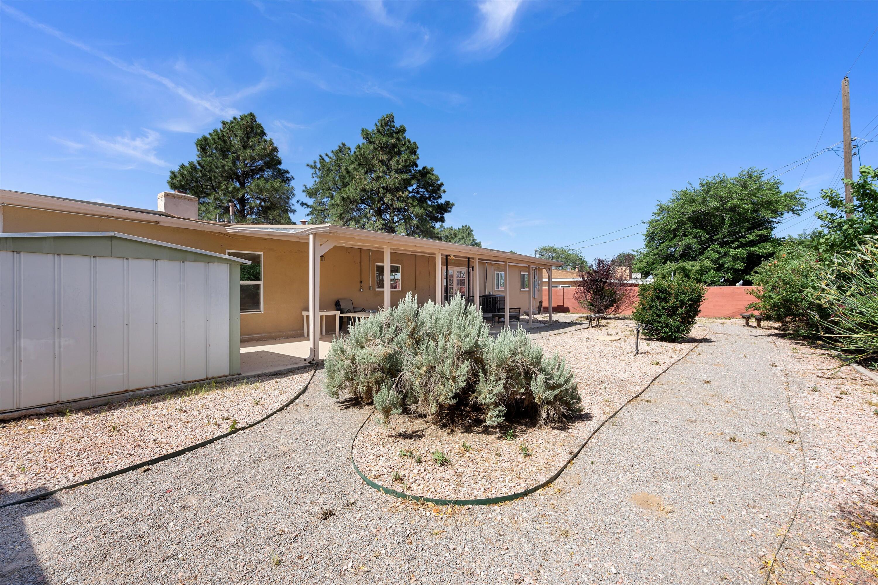 9909 Robin Avenue NE