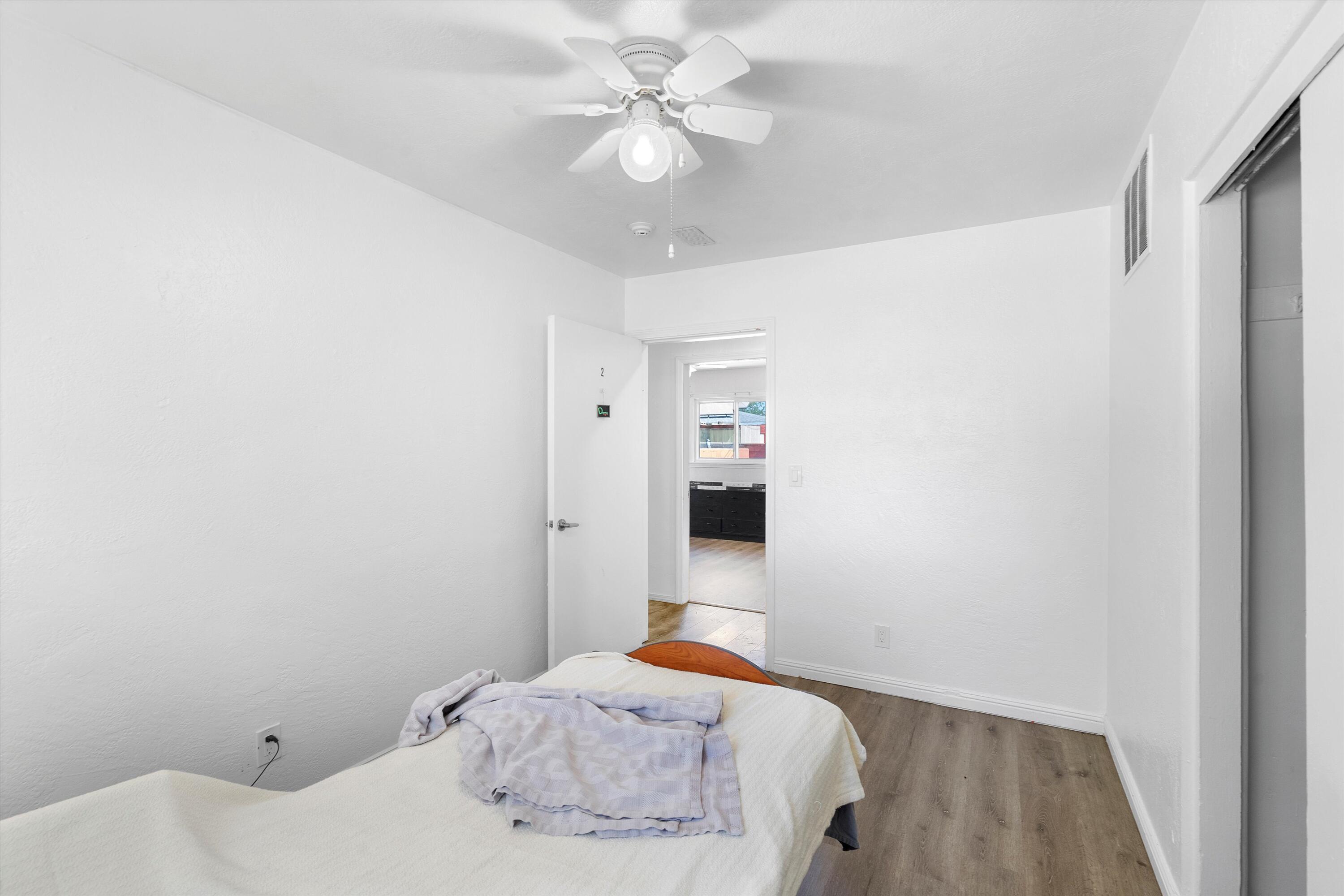 9909 Robin Avenue NE