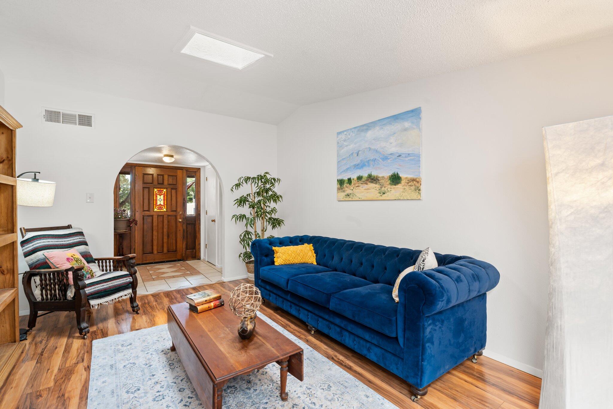 1828 Sandler Court NE