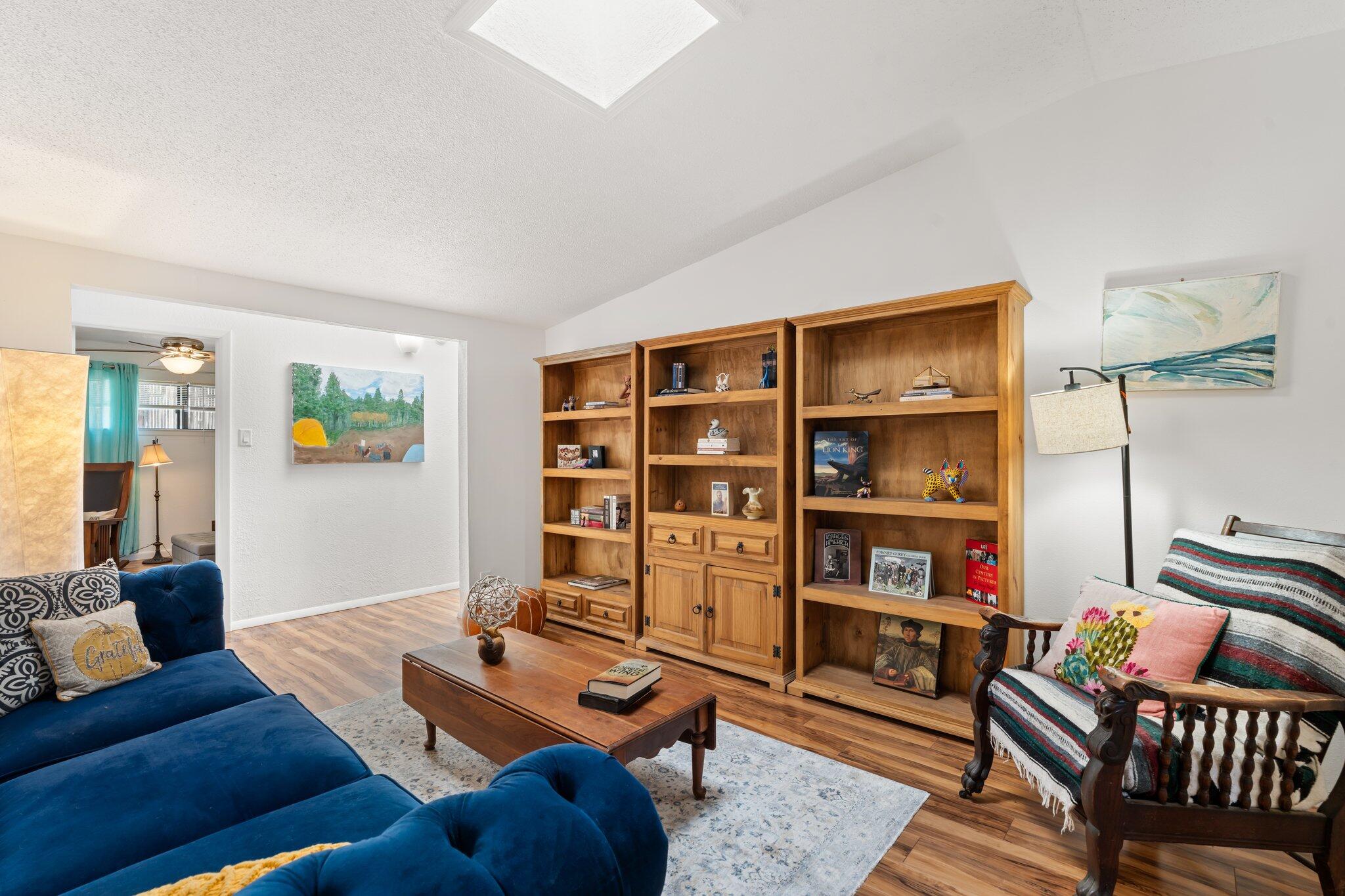 1828 Sandler Court NE