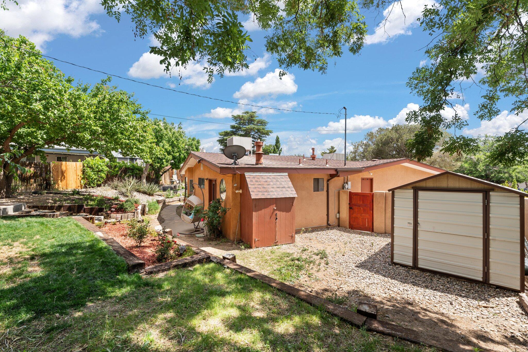 1828 Sandler Court NE