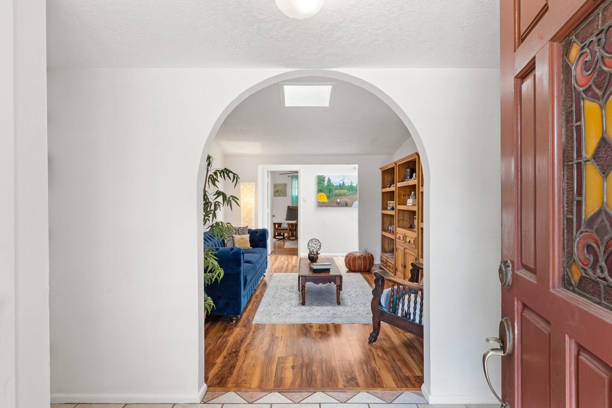 1828 Sandler Court NE