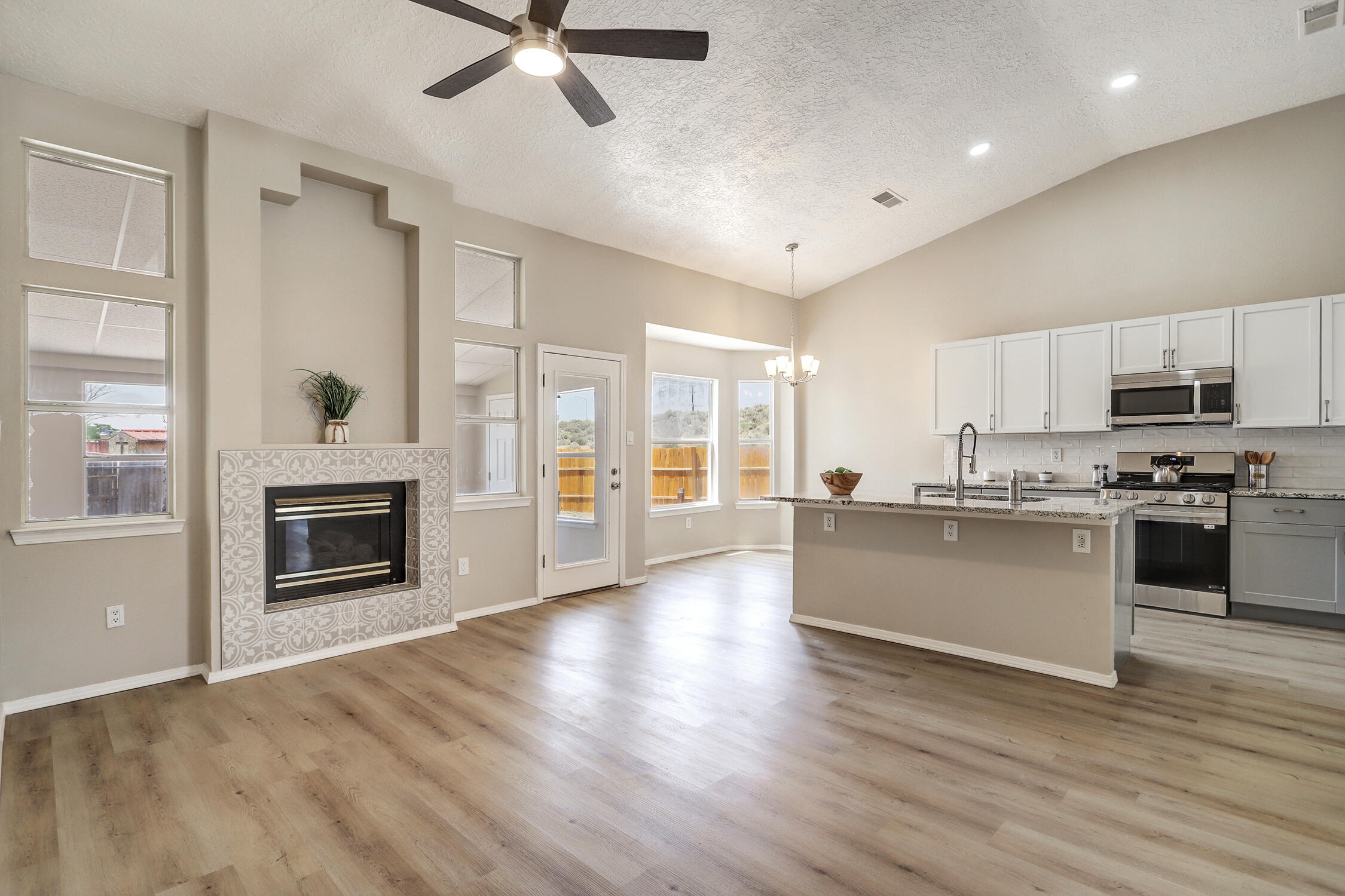 2 Pinon Avenue
