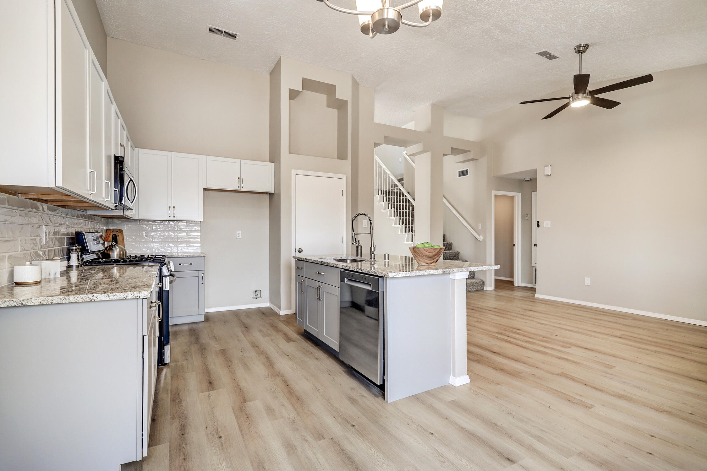 2 Pinon Avenue