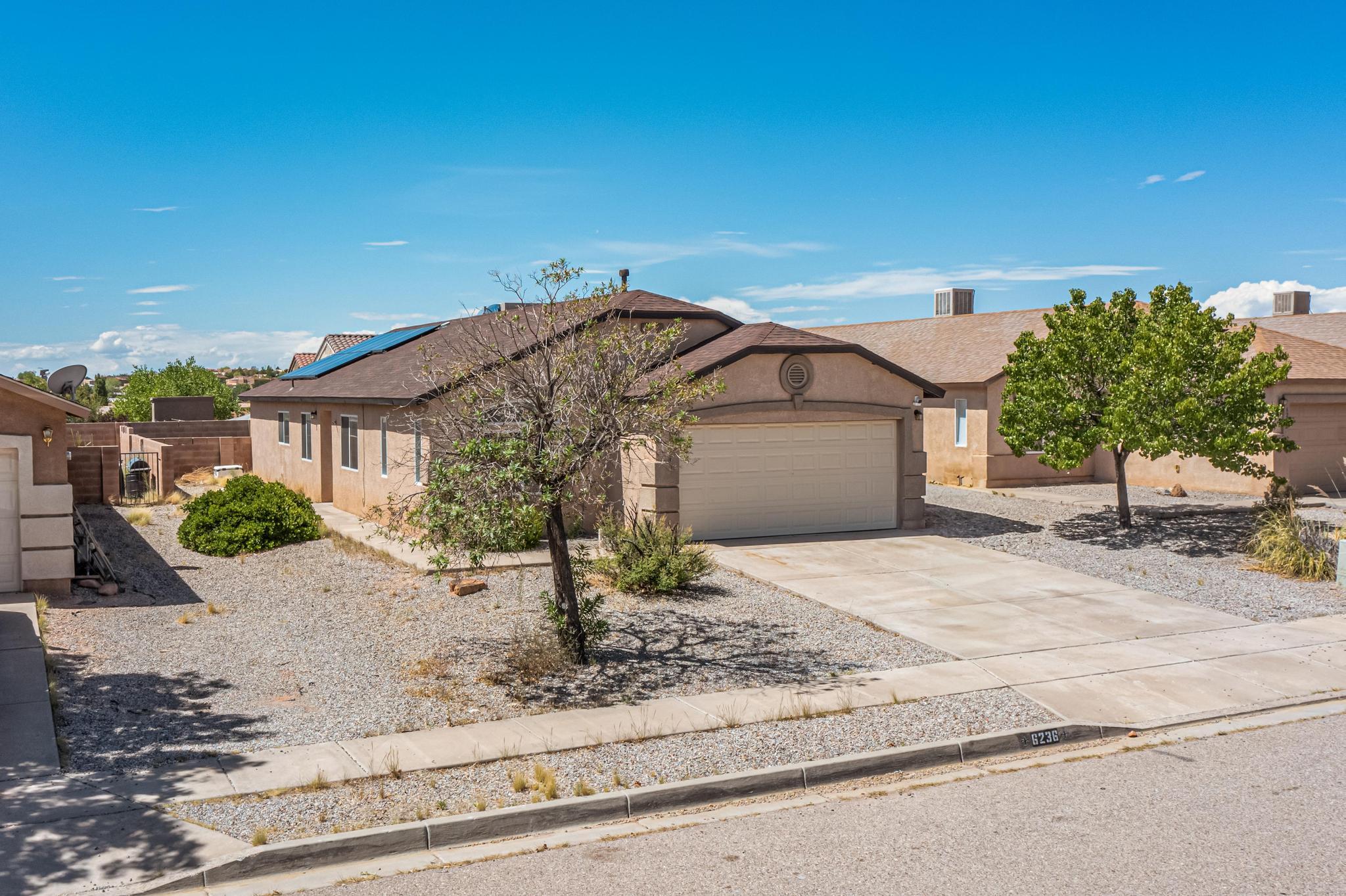 6236 Vaughn Drive NE