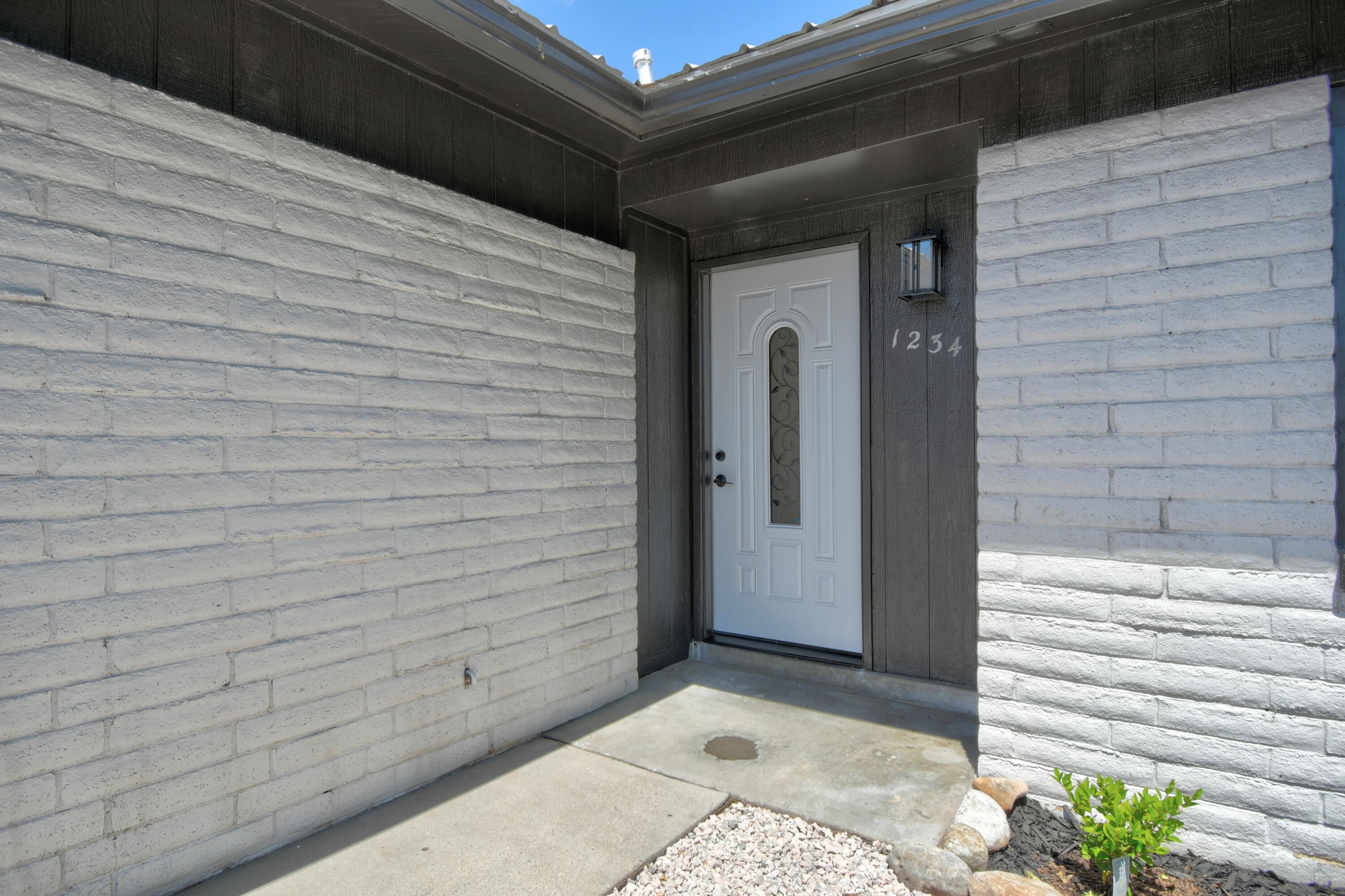 1234 Willys Knight Drive NE